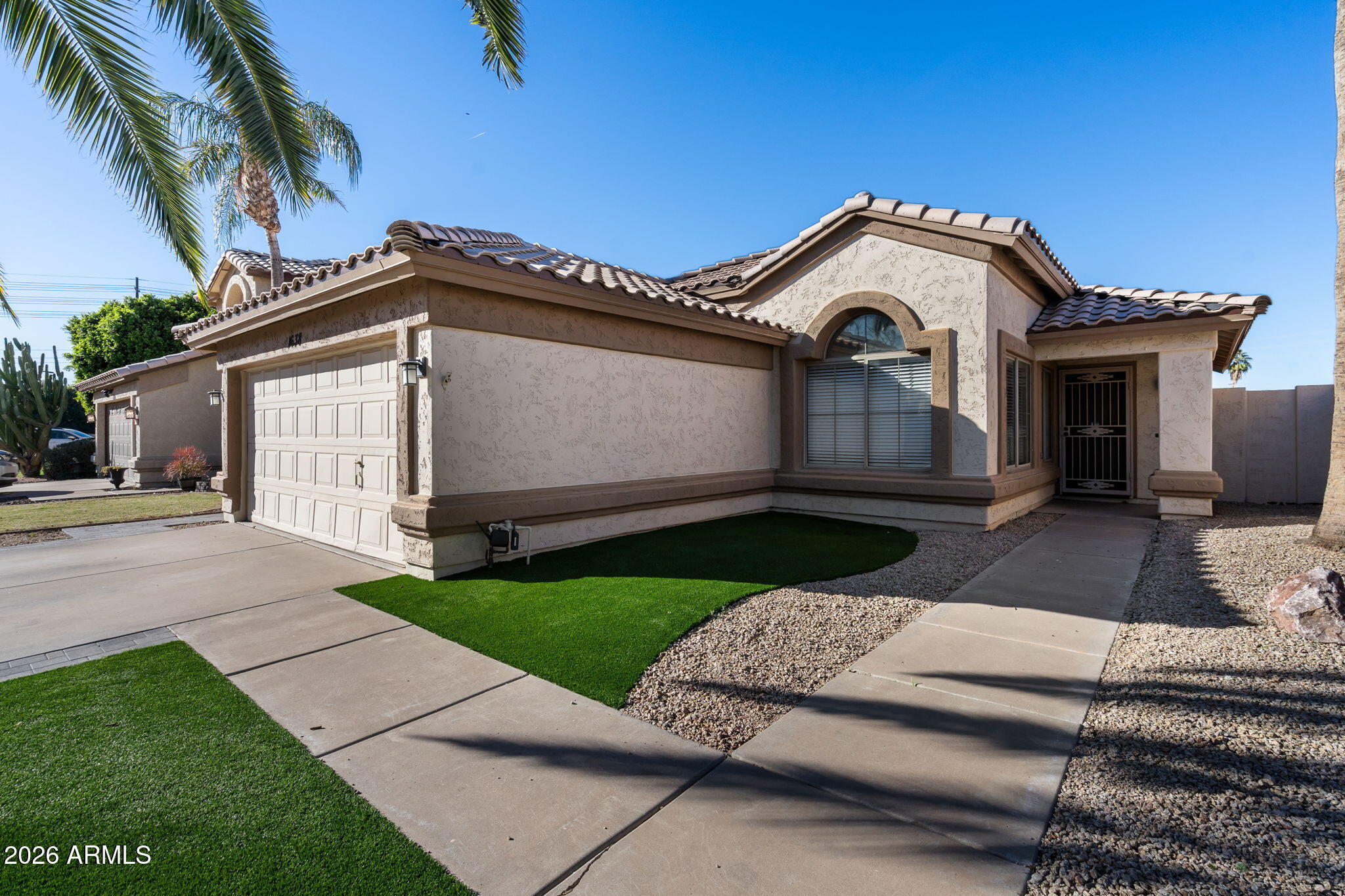 1638 E BARBARITA Avenue