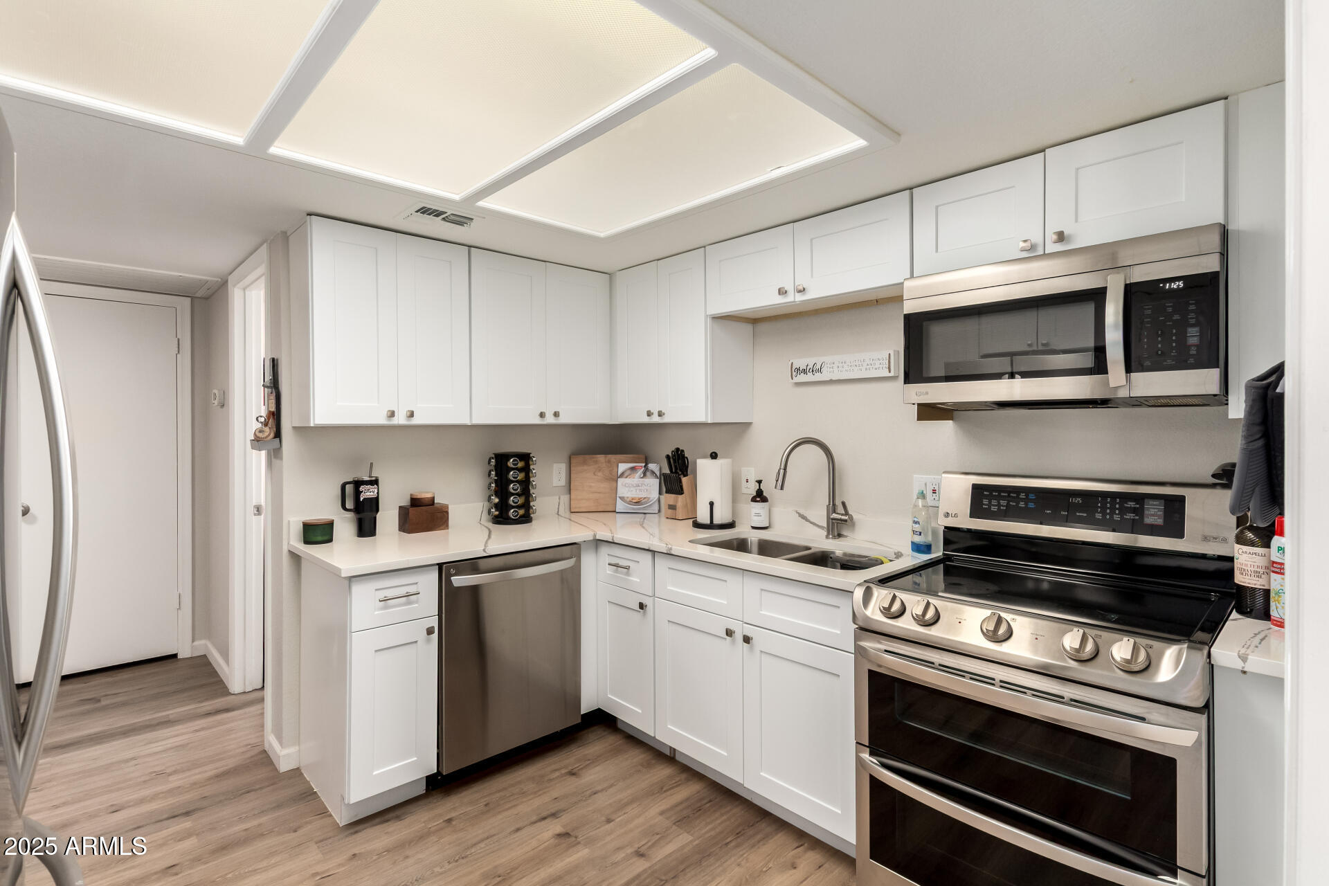 8214 N 21ST Drive A208