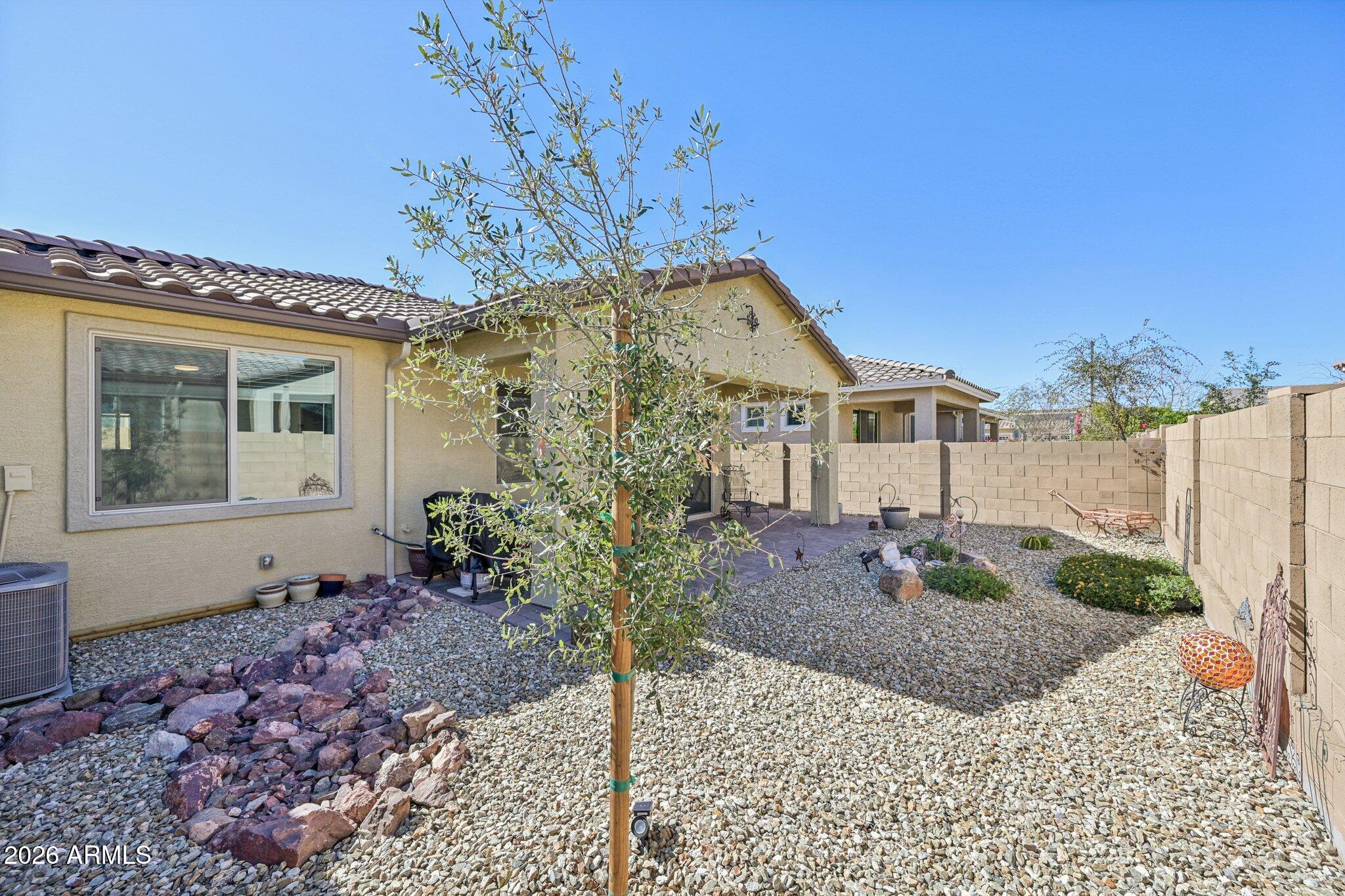 17150 W FALLEN LEAF Lane