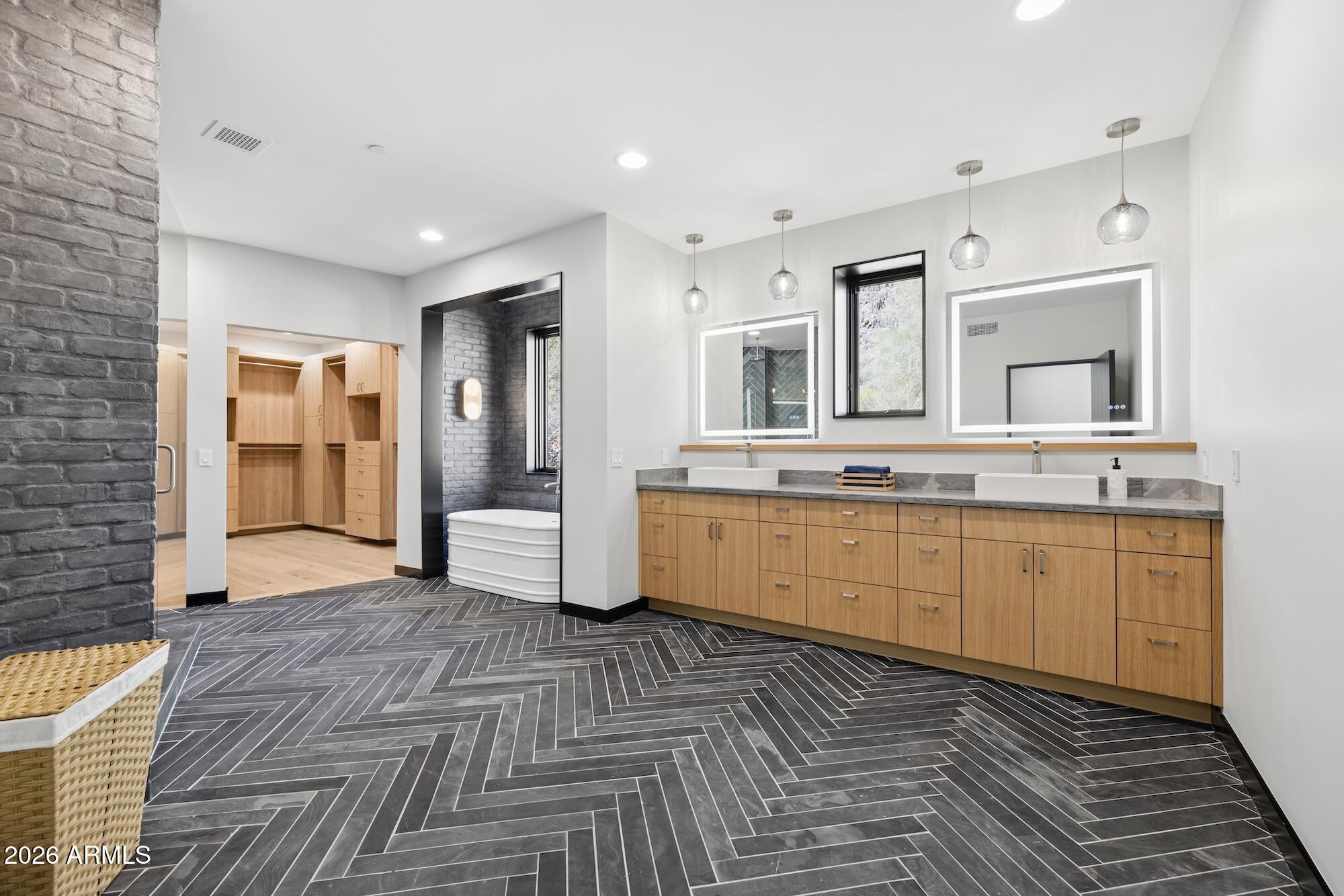 8200 N CHARLES Drive