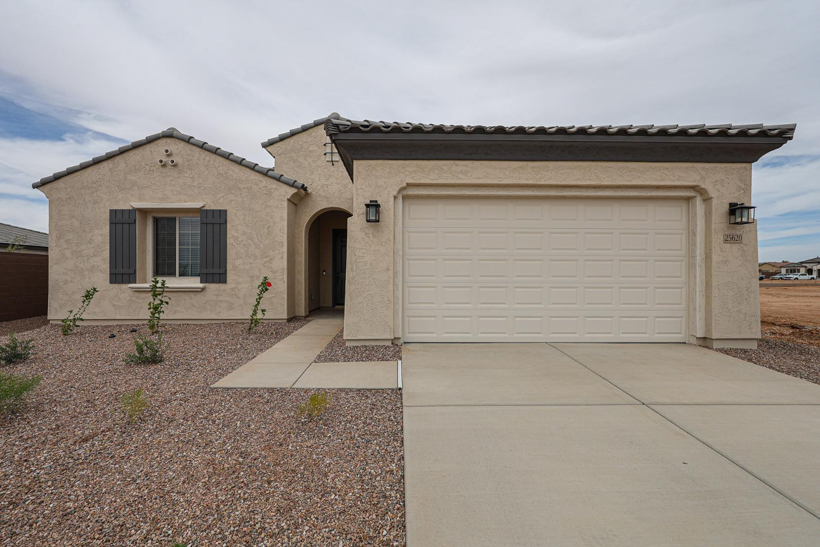 25620 N 167th Drive