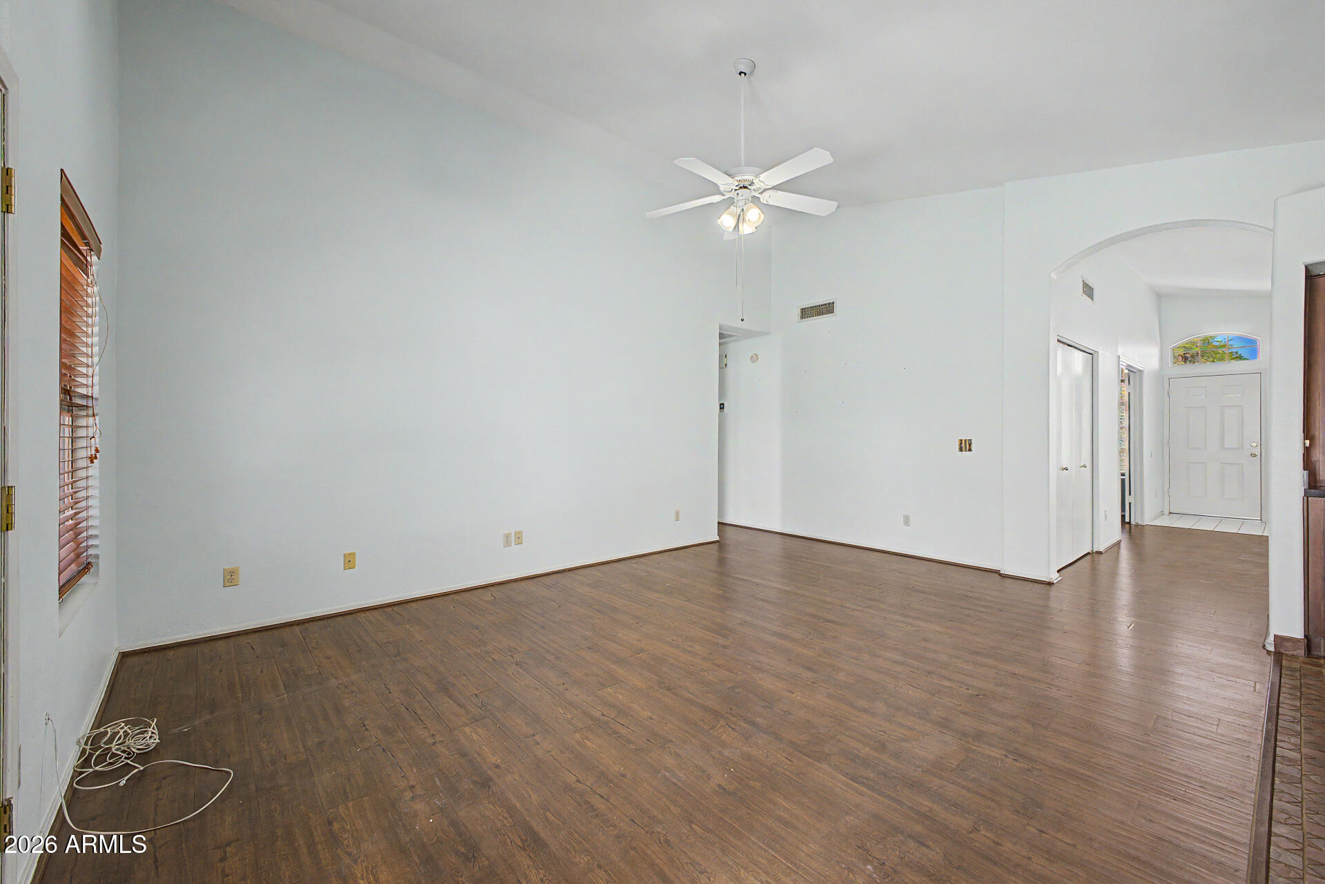 1241 W BUTLER Drive
