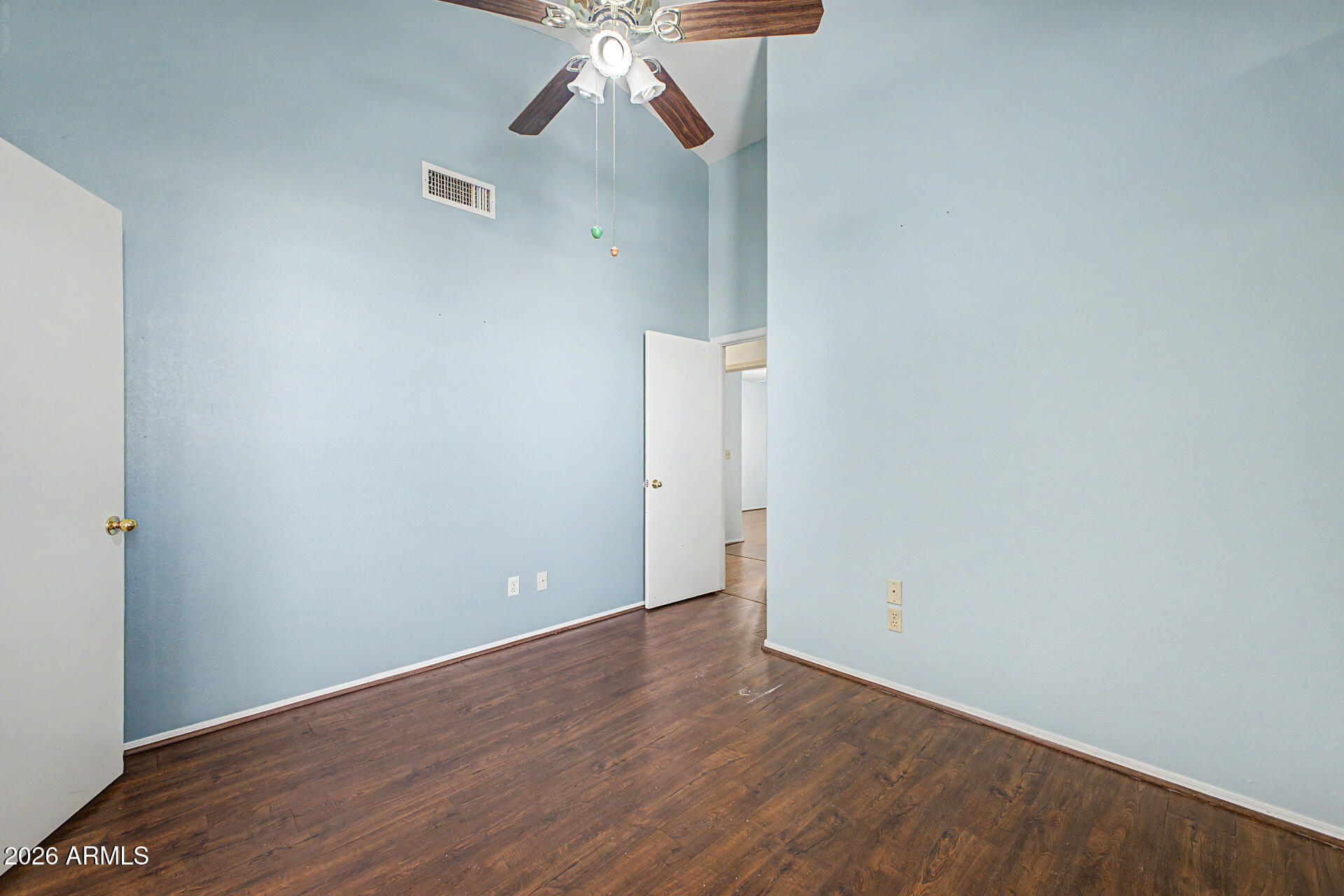 1241 W BUTLER Drive