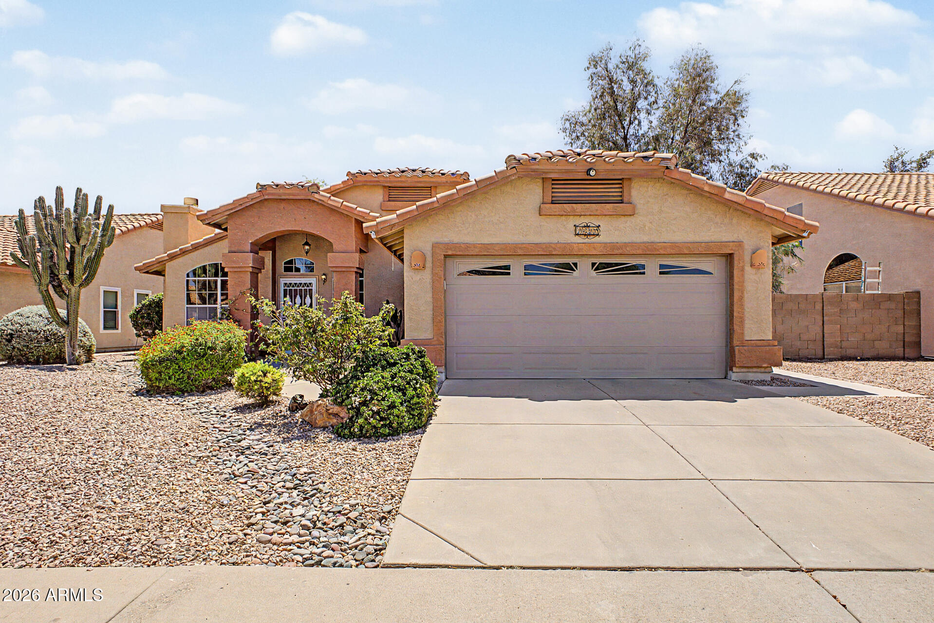 1241 W BUTLER Drive