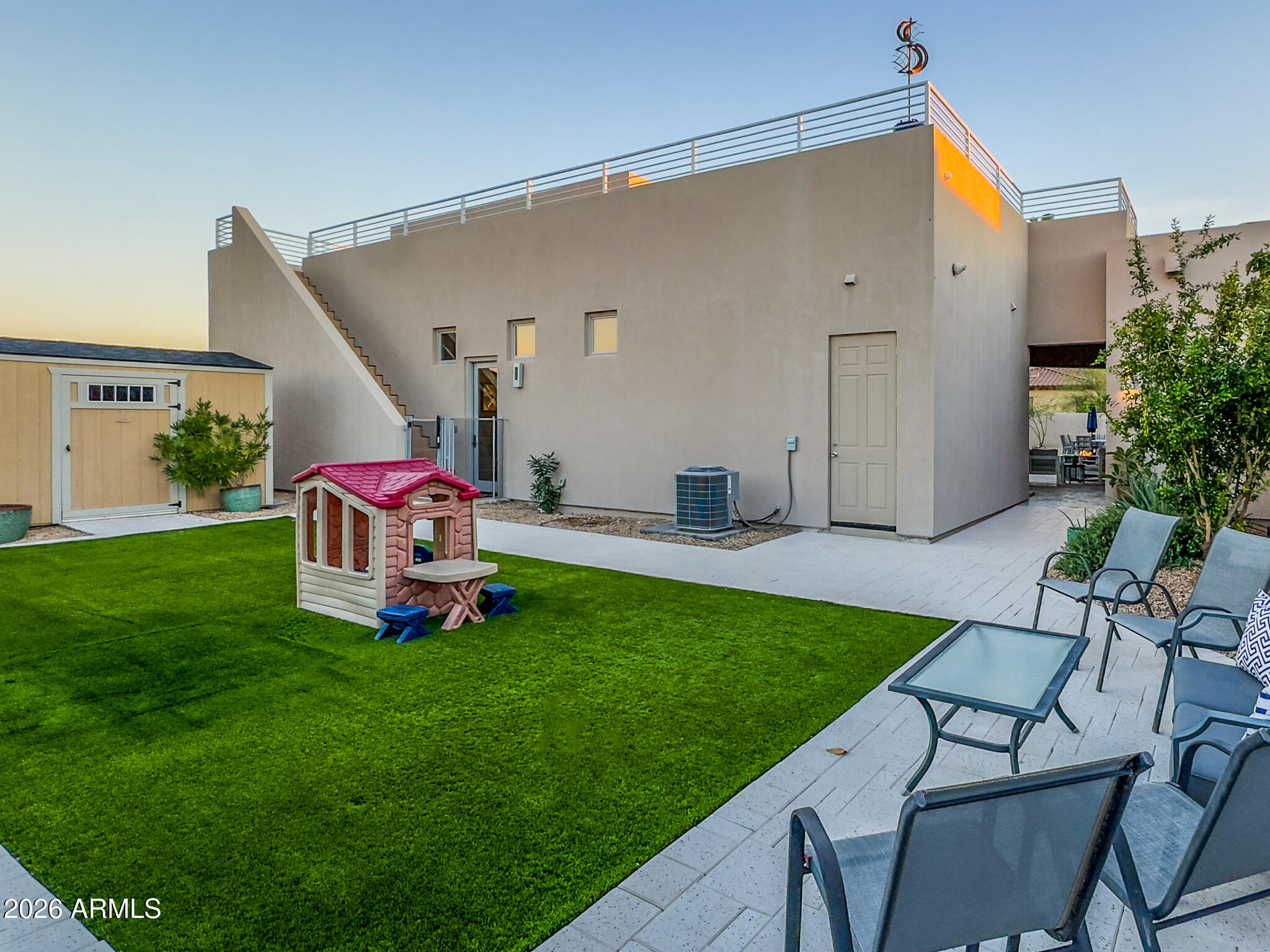 8827 S SANTA ELIZABETH Drive
