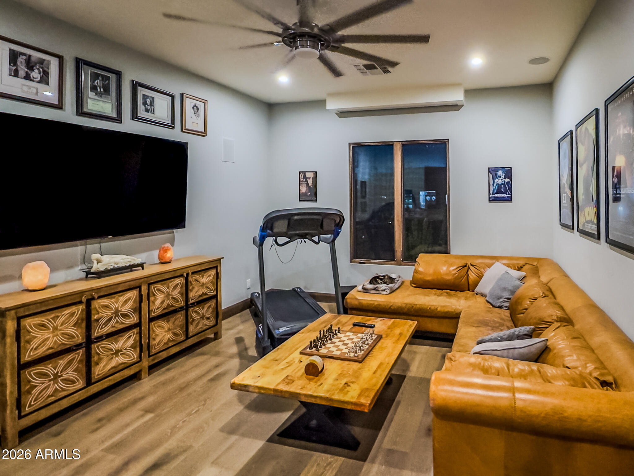 8827 S SANTA ELIZABETH Drive