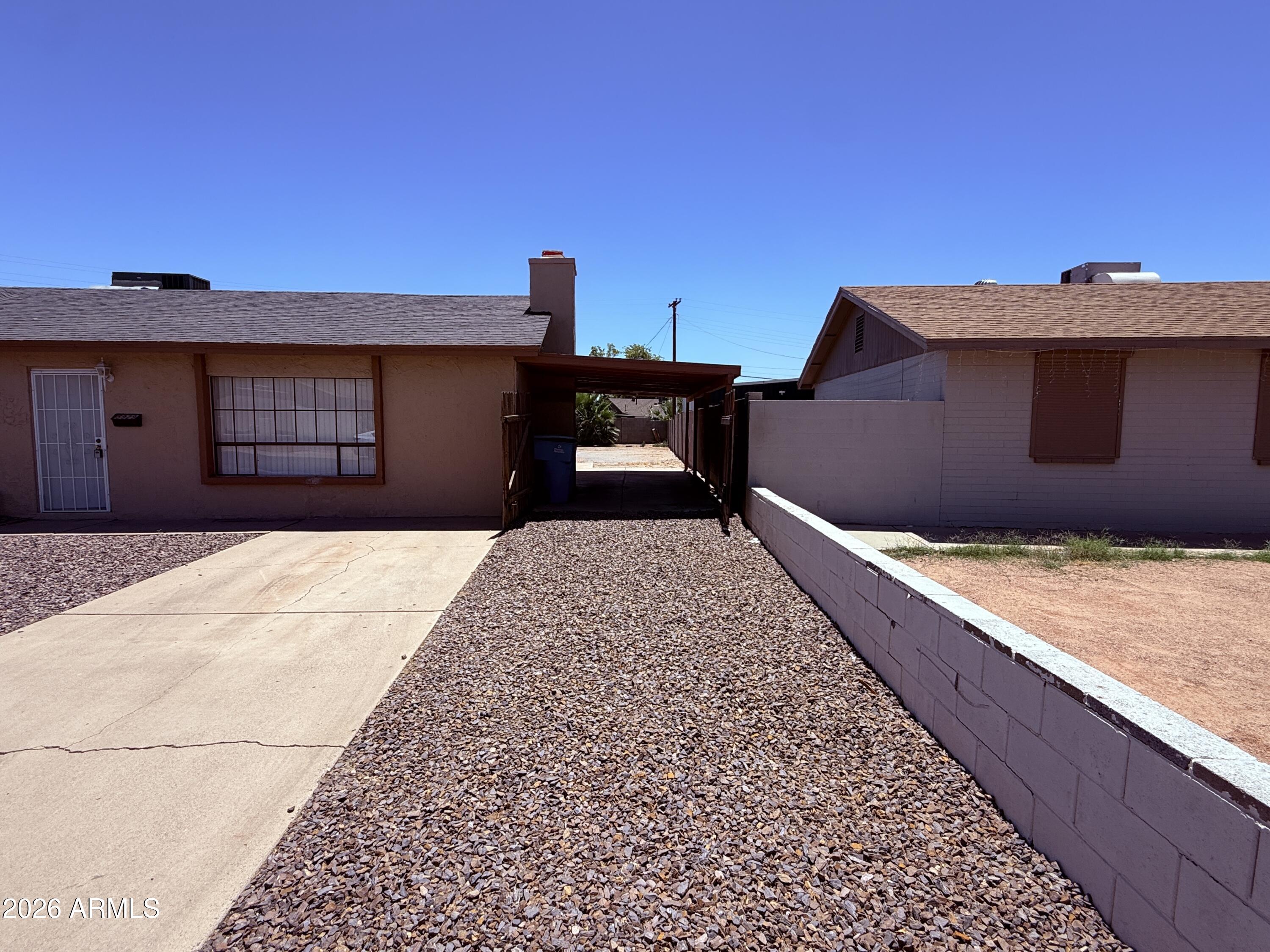 5929 W MULBERRY Drive
