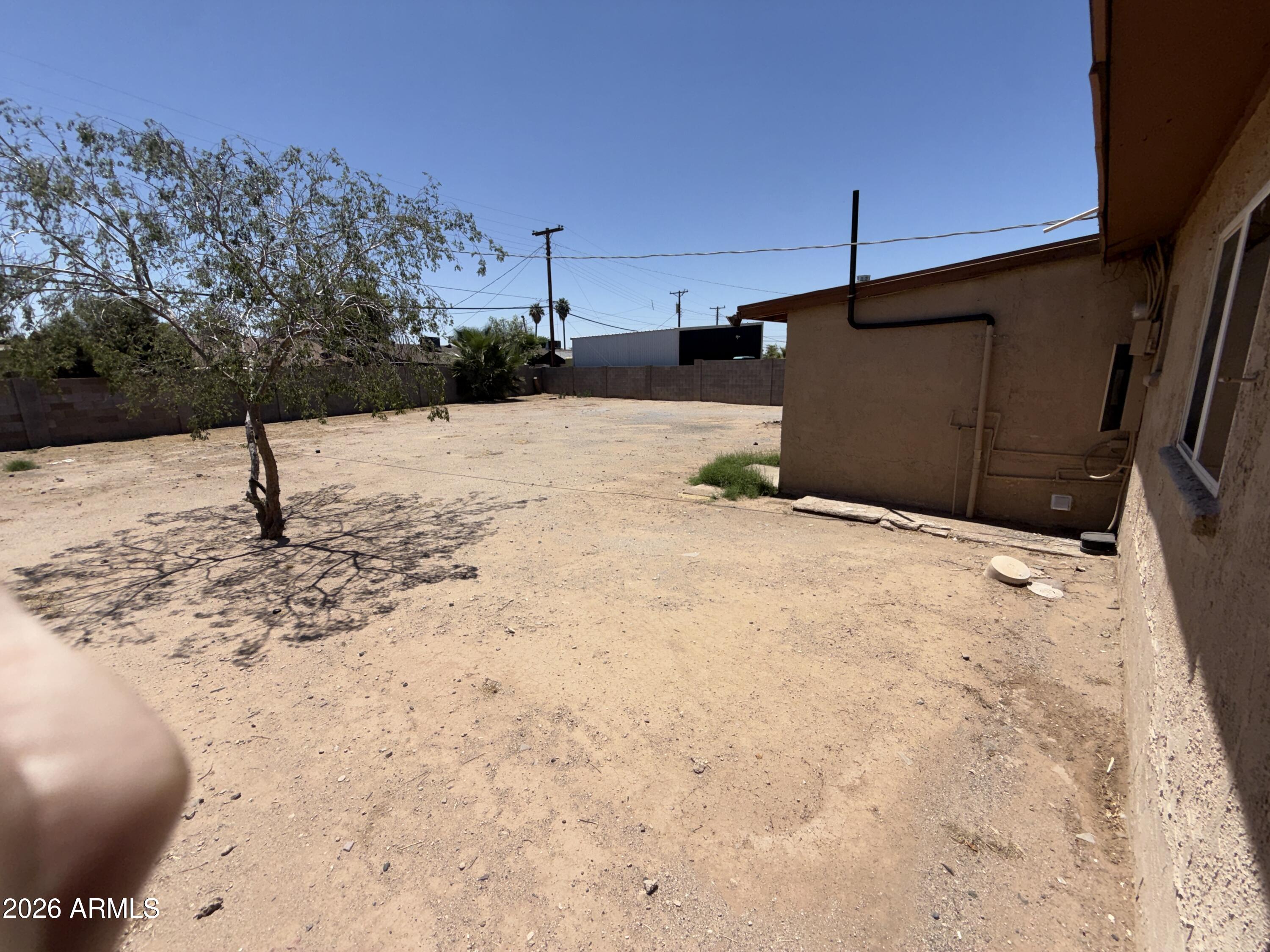 5929 W MULBERRY Drive