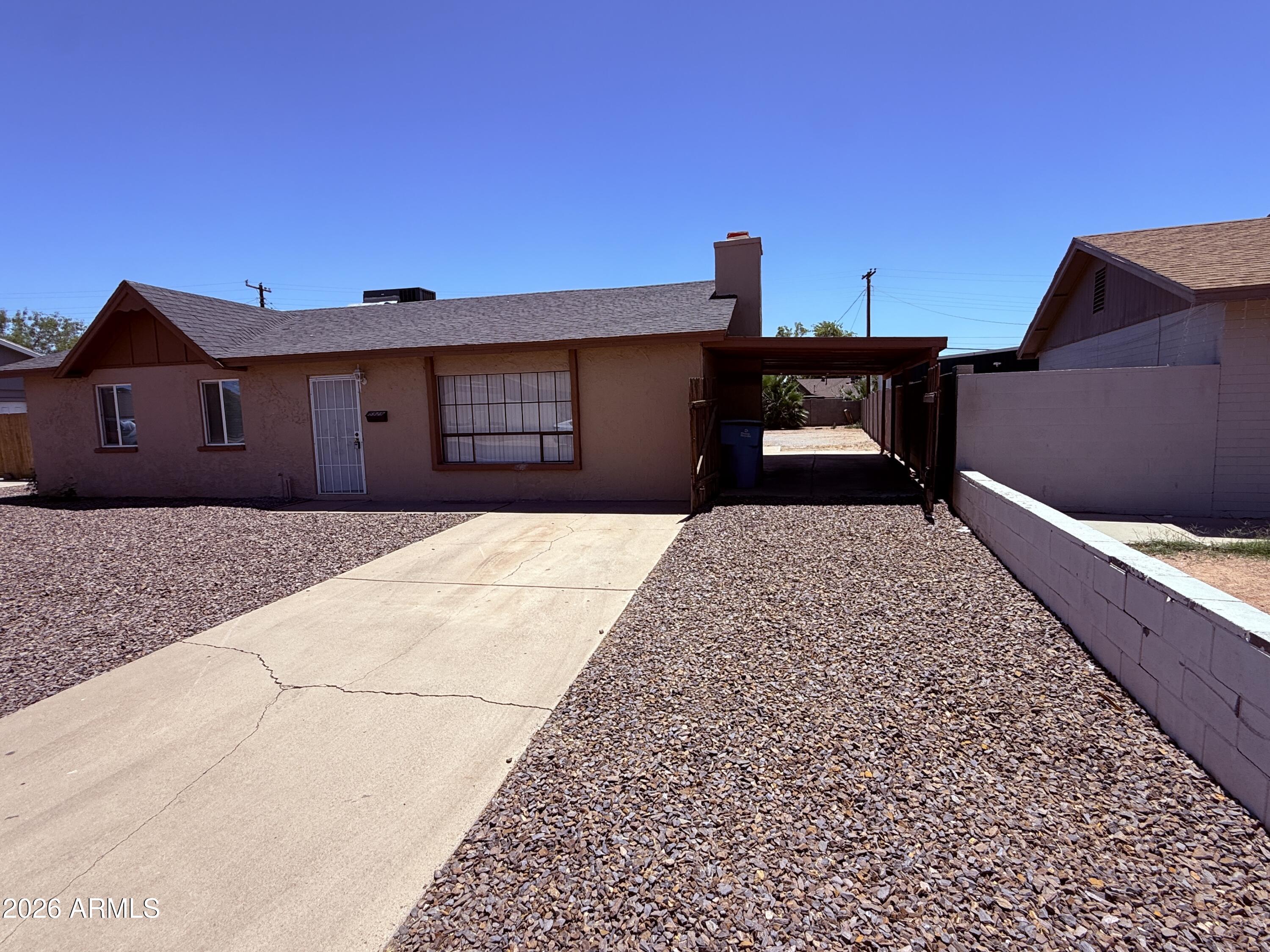 5929 W MULBERRY Drive