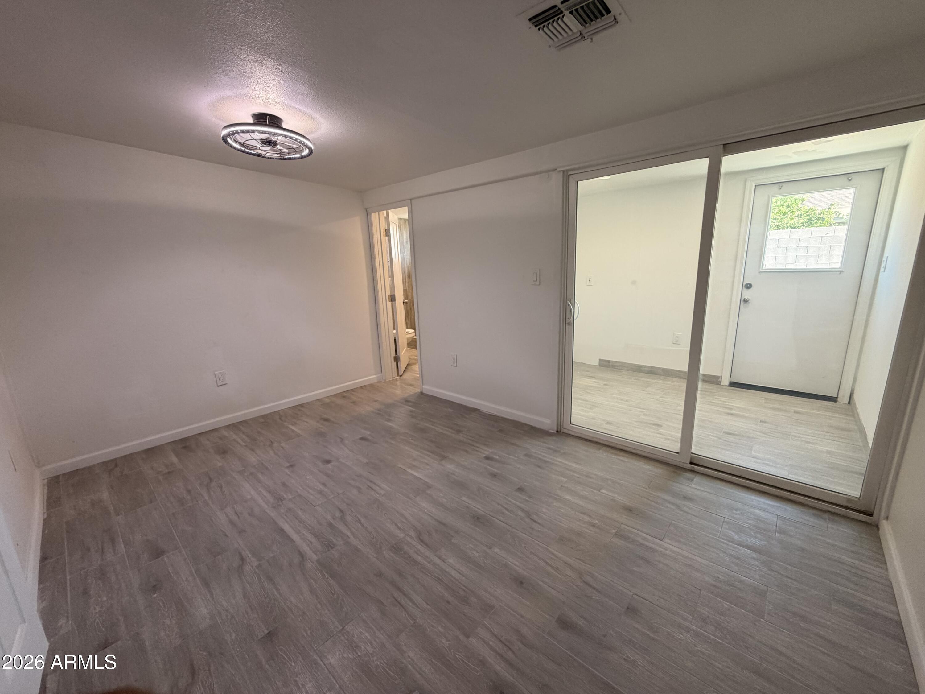 6944 W VERDE Lane