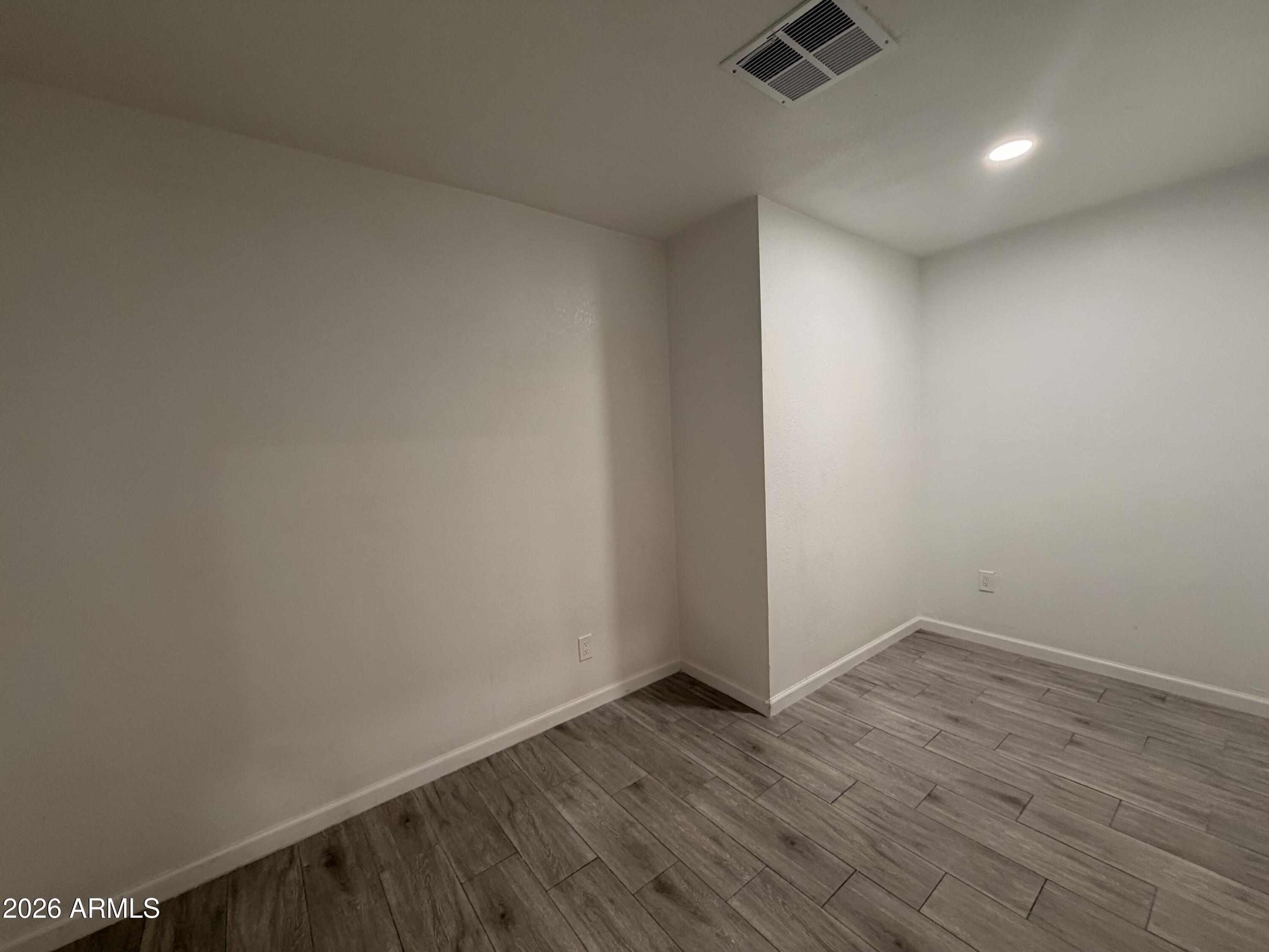 6944 W VERDE Lane