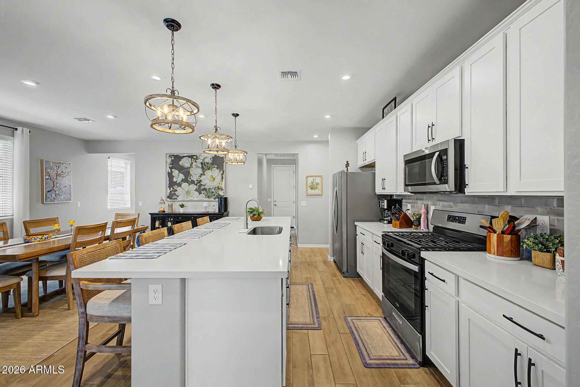 17329 W DESERT SAGE Drive