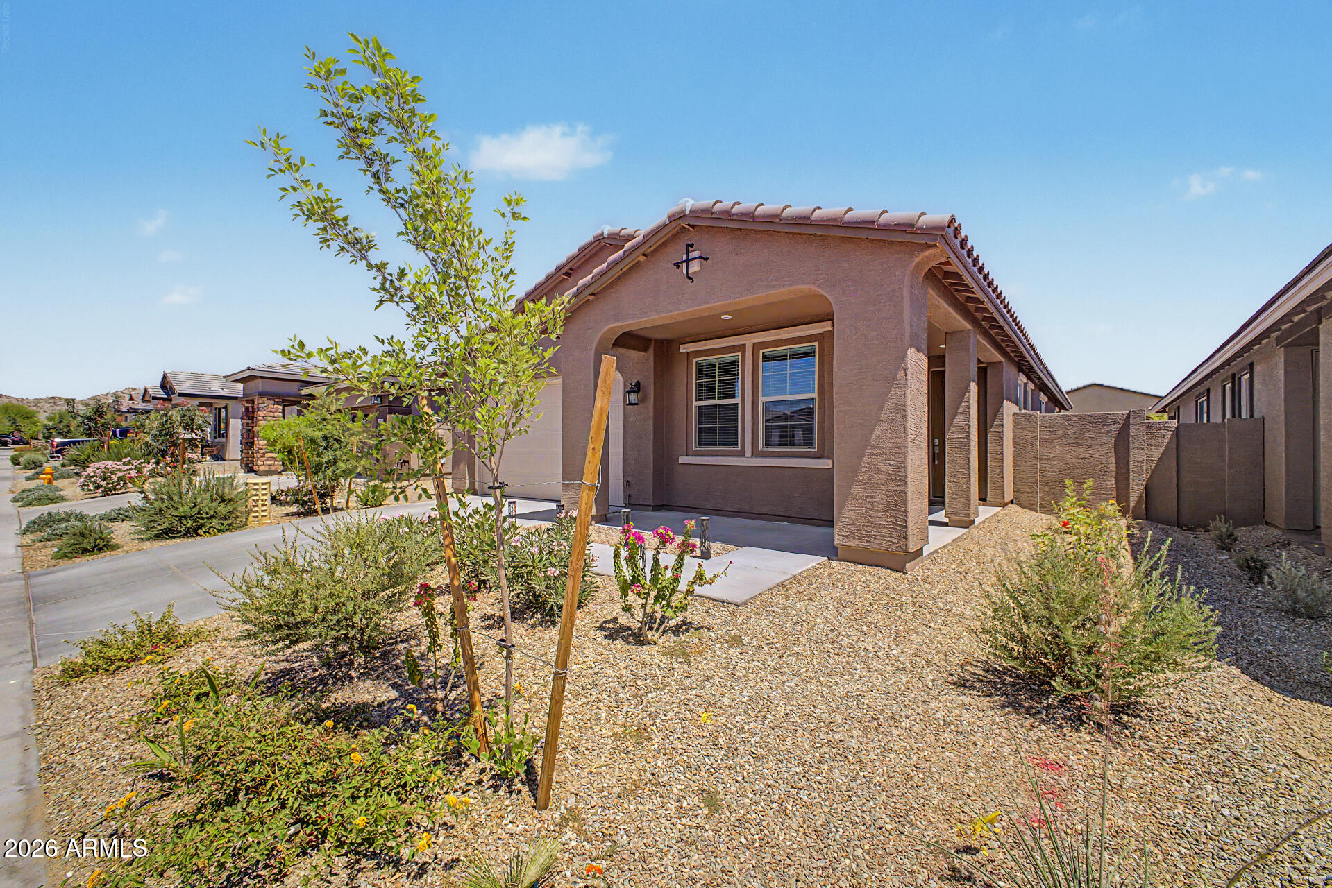 17329 W DESERT SAGE Drive