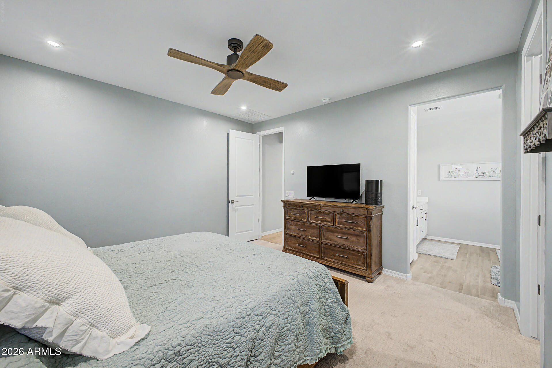 17329 W DESERT SAGE Drive