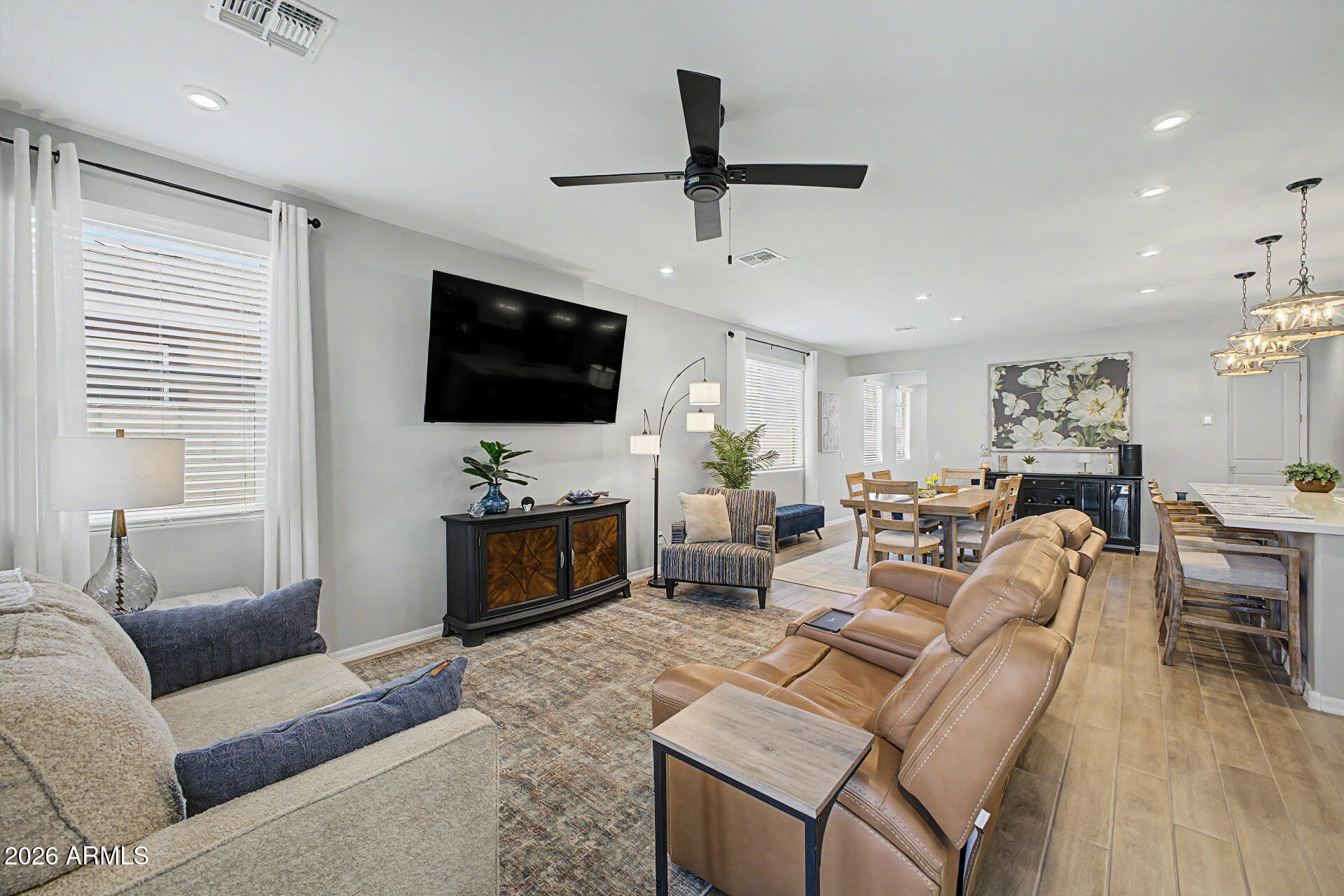 17329 W DESERT SAGE Drive
