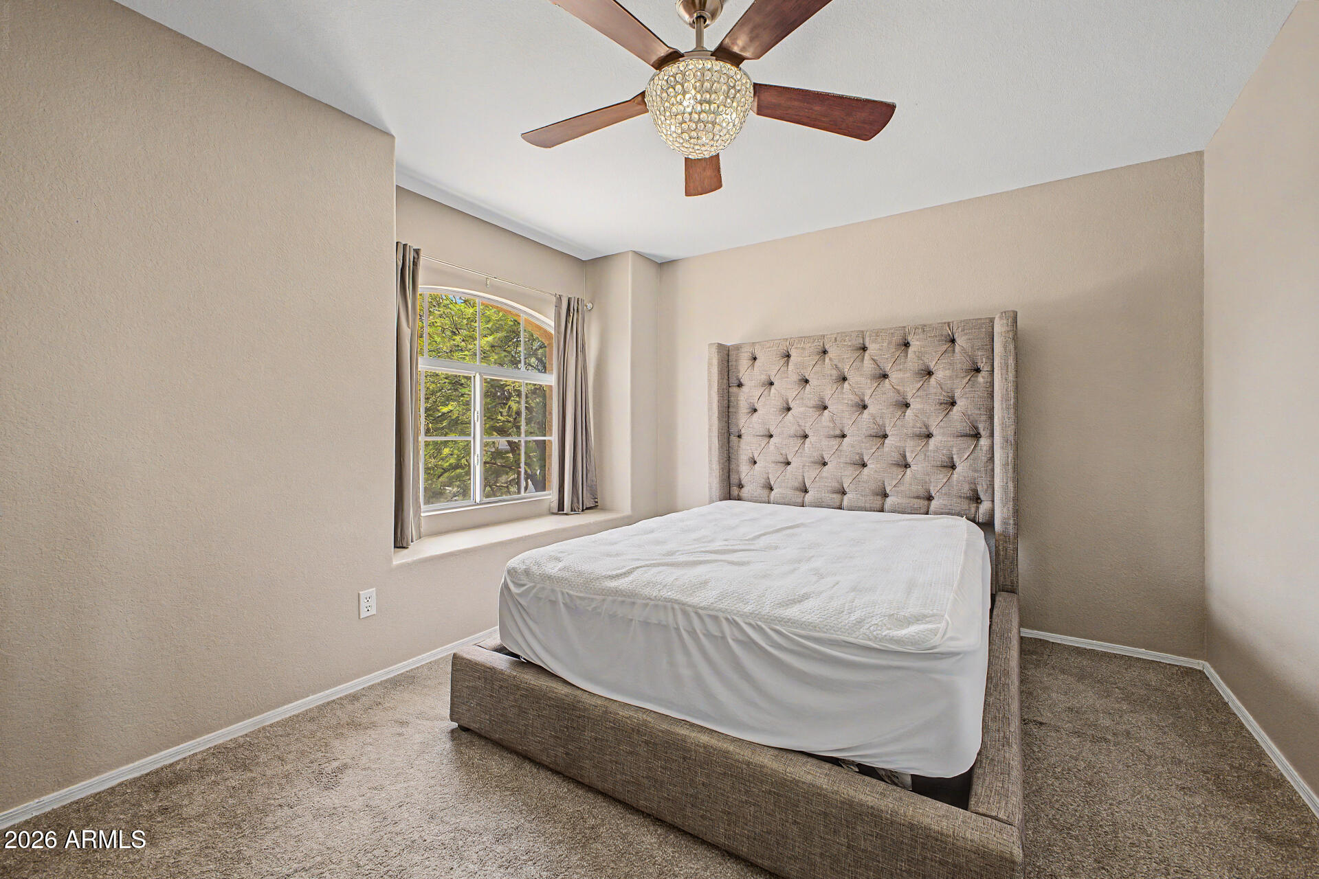 4518 E ROWEL Road