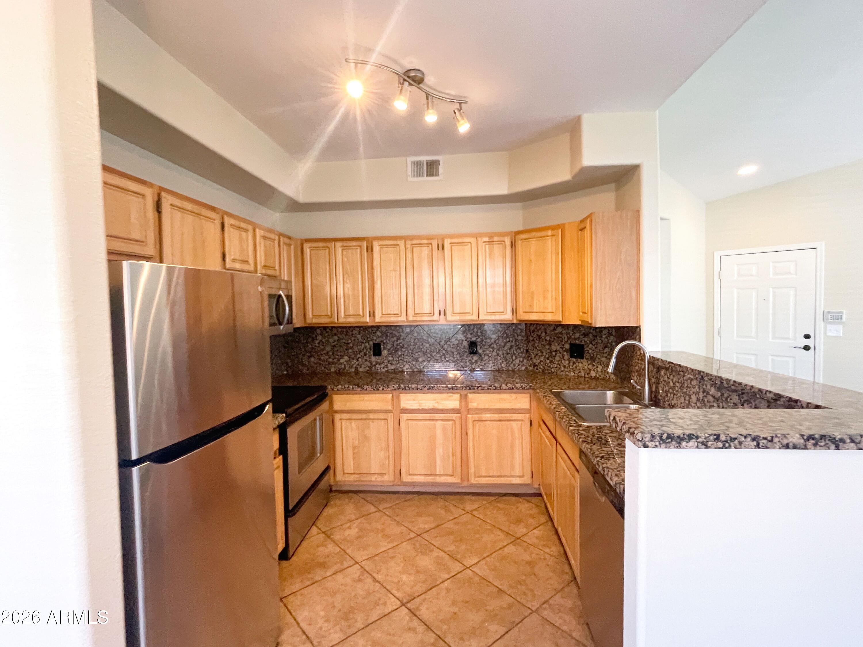 2929 W Yorkshire Drive Unit 1019