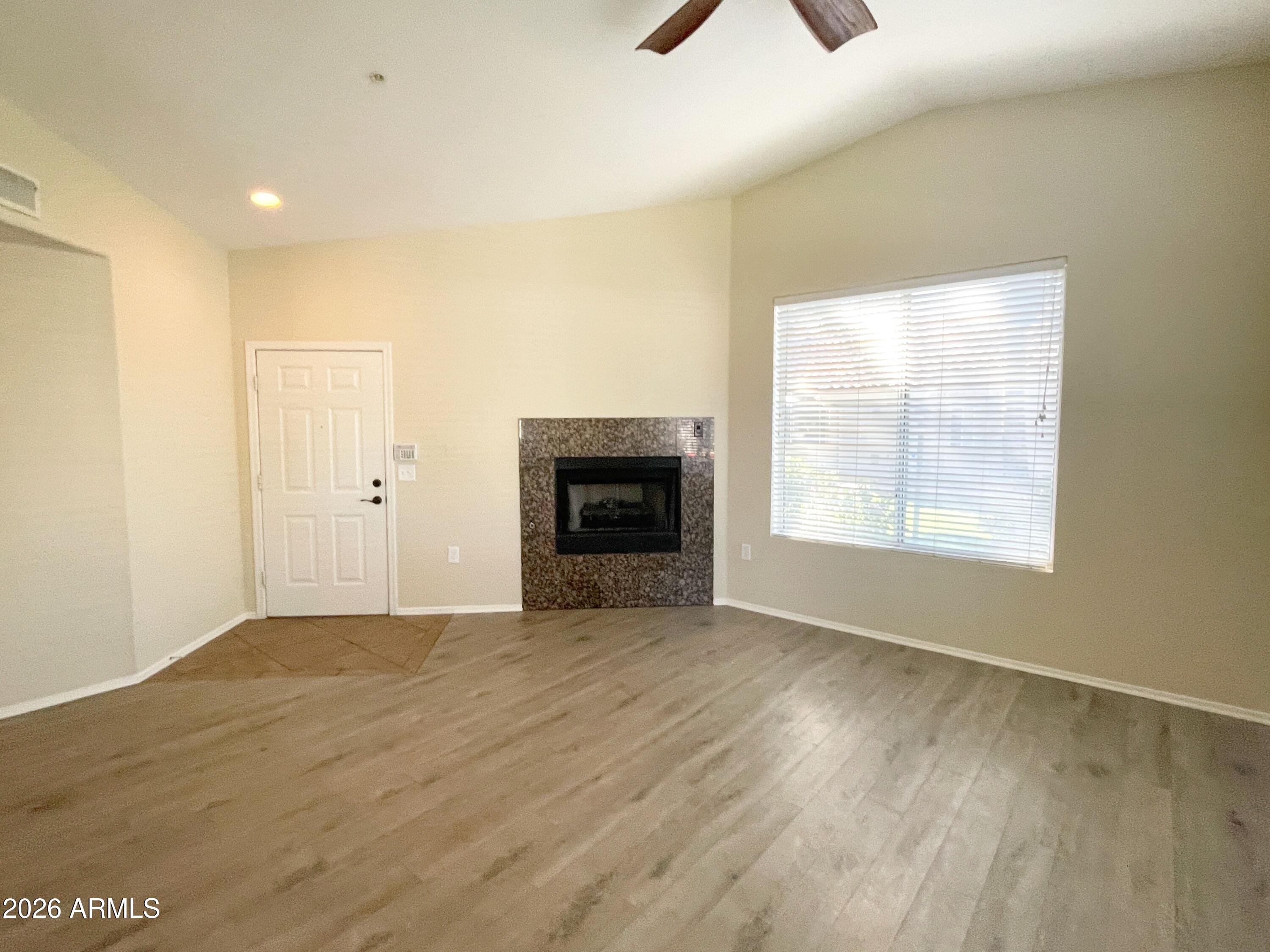 2929 W Yorkshire Drive Unit 1019