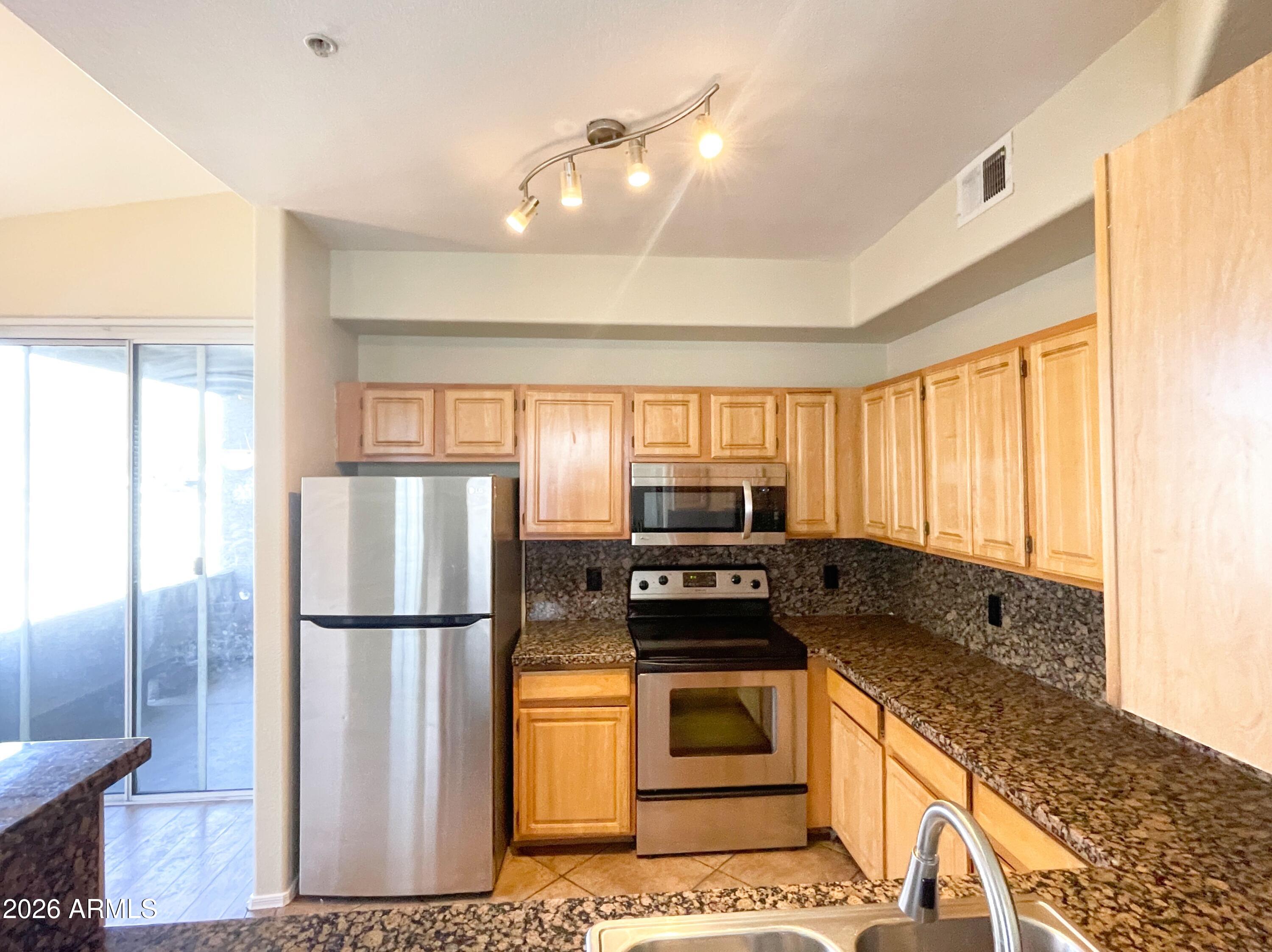 2929 W Yorkshire Drive Unit 1019