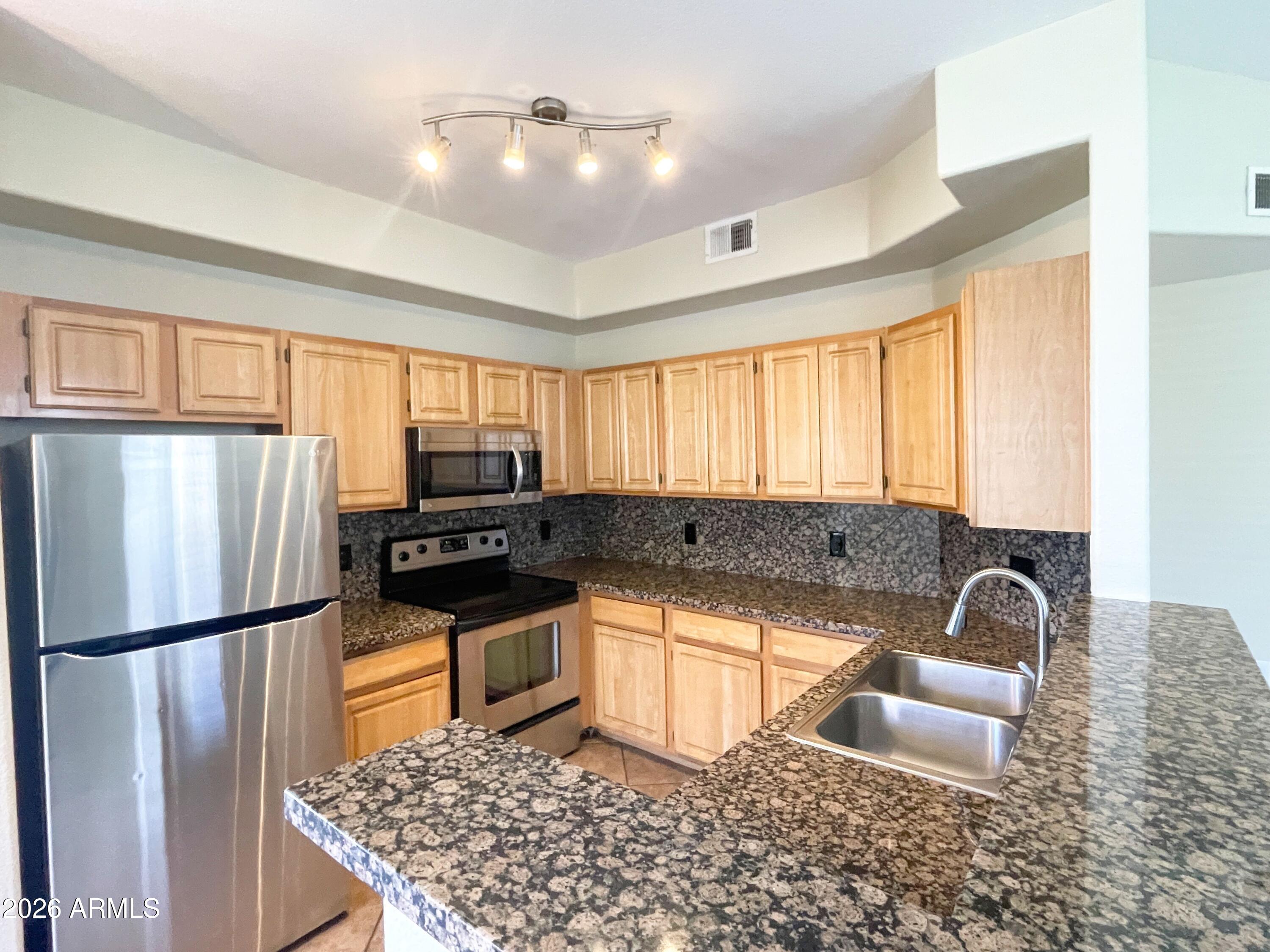 2929 W Yorkshire Drive Unit 1019