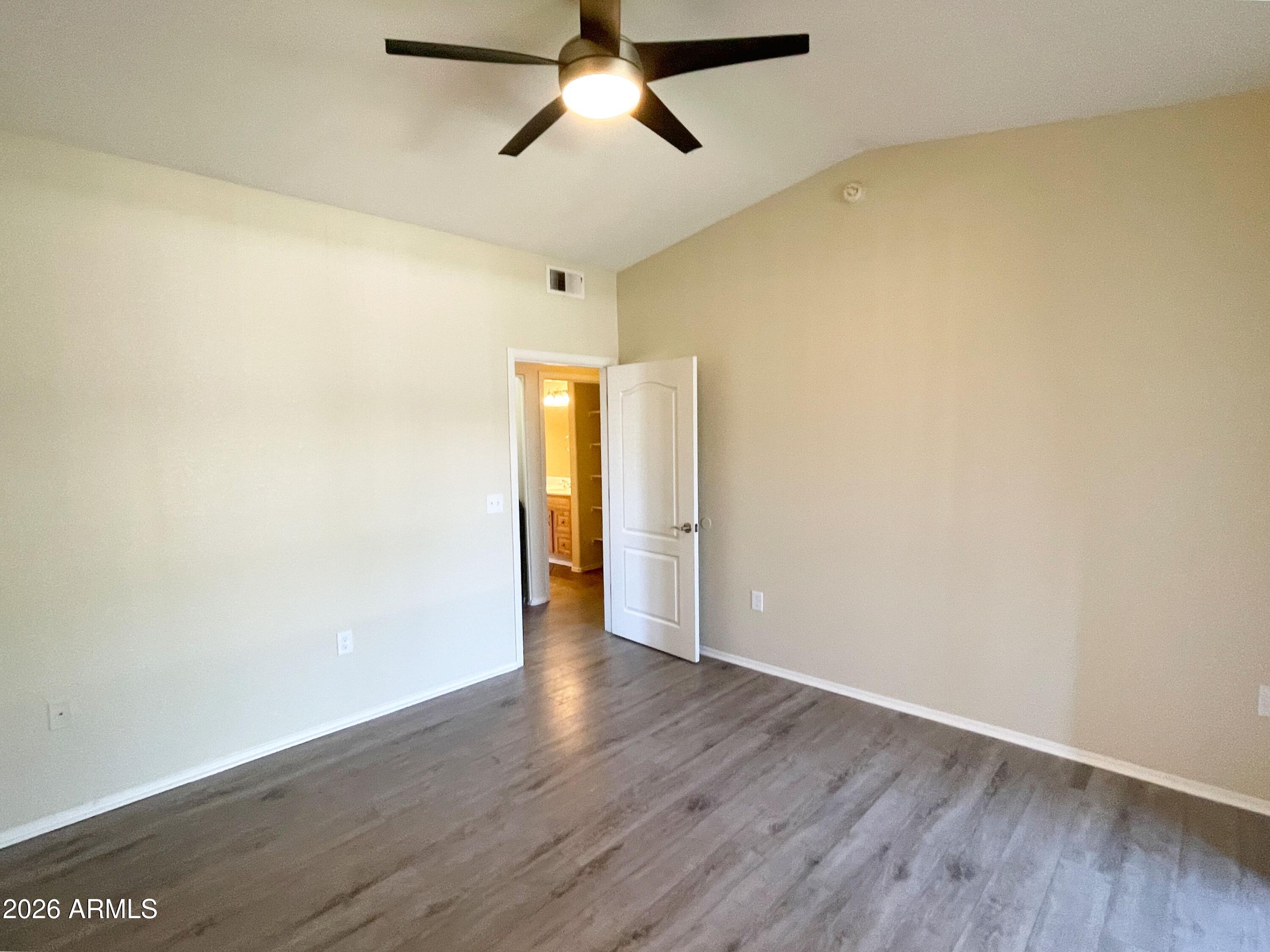 2929 W Yorkshire Drive Unit 1019