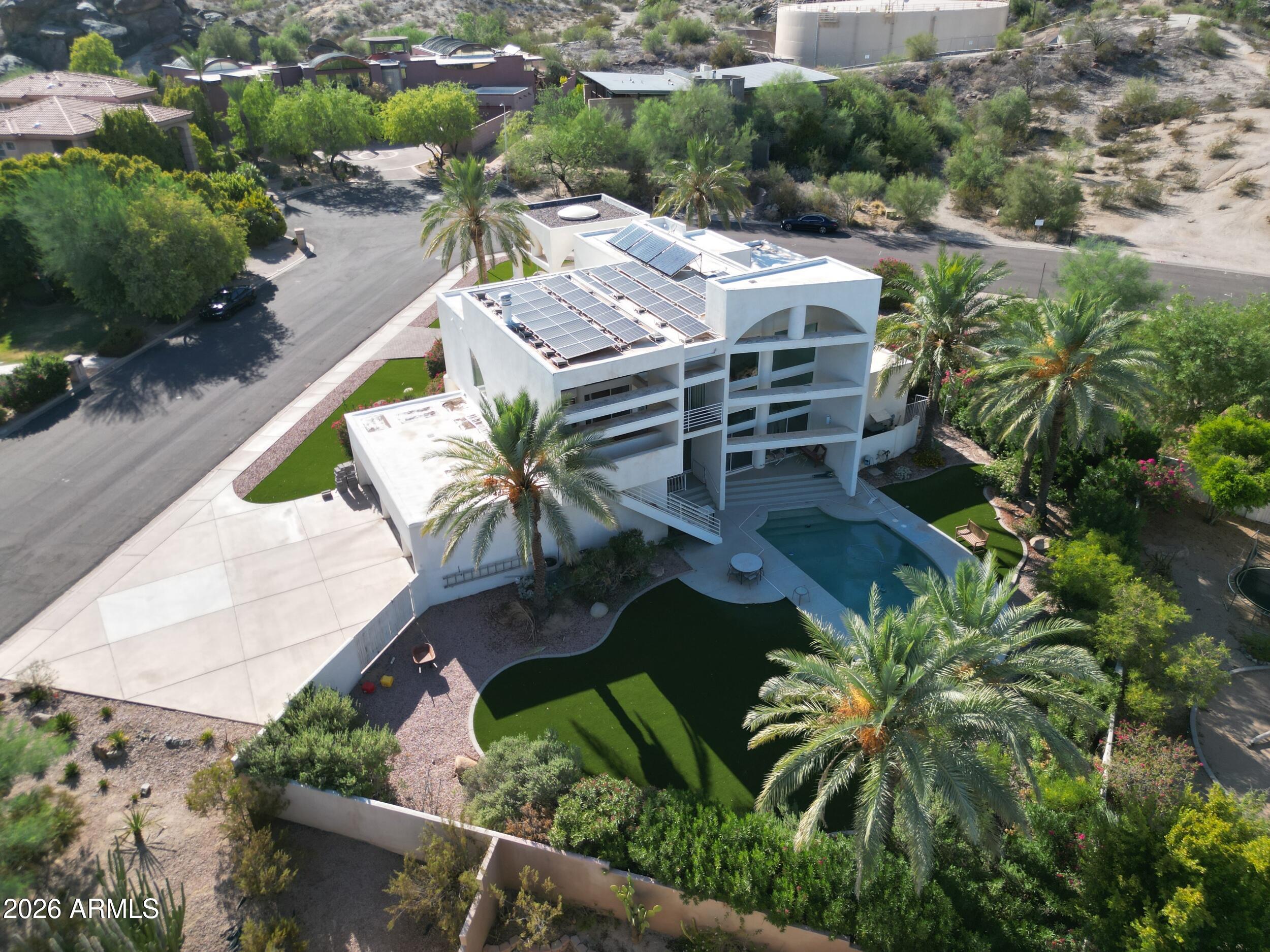 3307 E KACHINA Drive