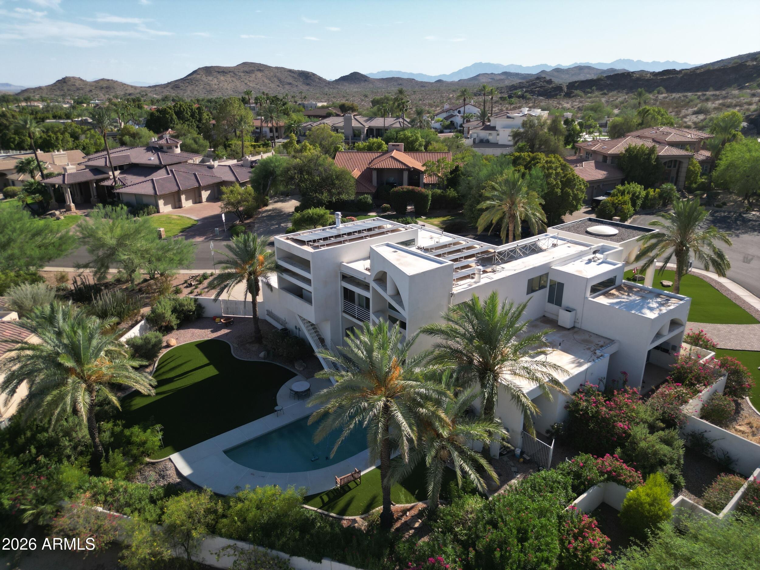 3307 E KACHINA Drive
