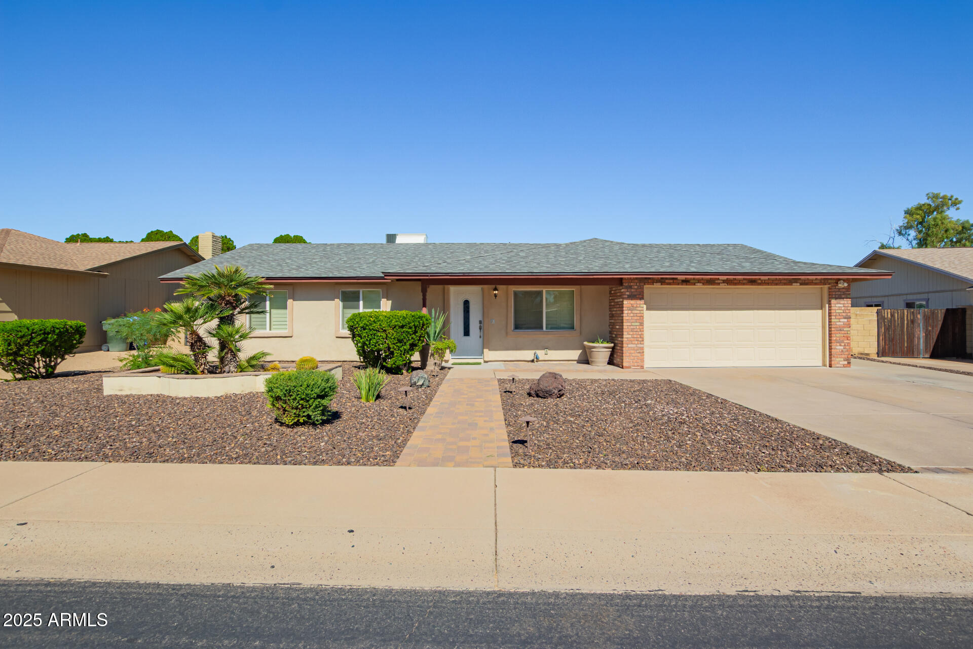 11825 S Coconino Street