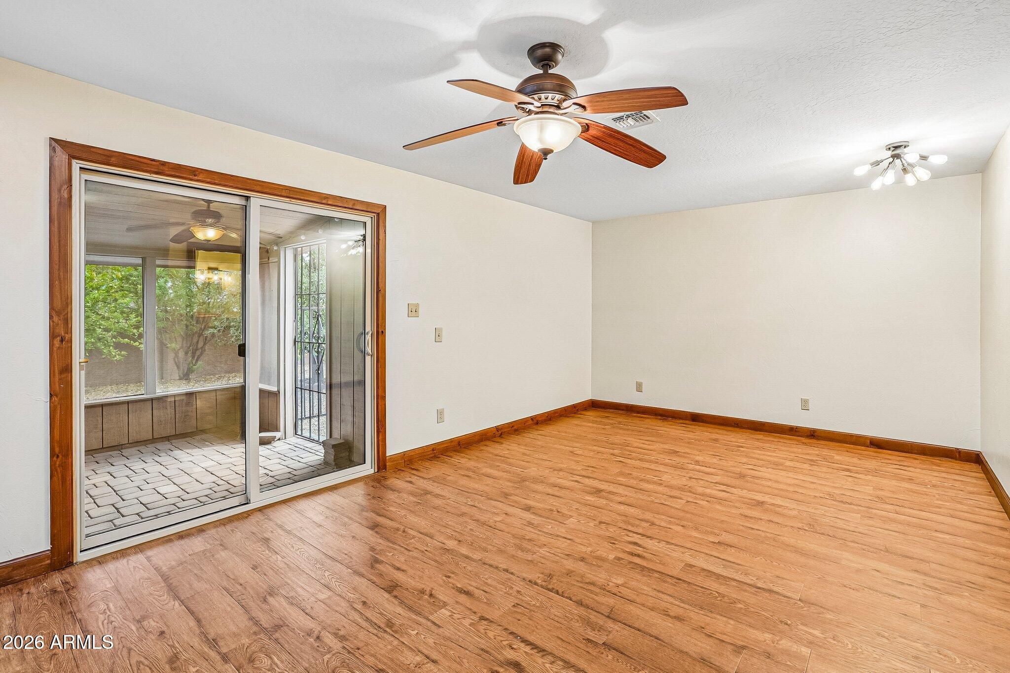 12103 S TOMI Drive