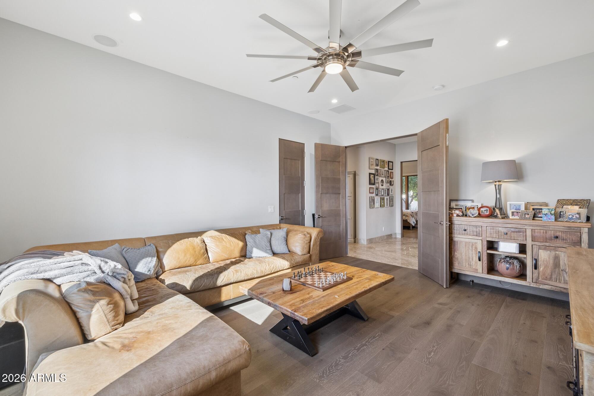 8827 S SANTA ELIZABETH Drive