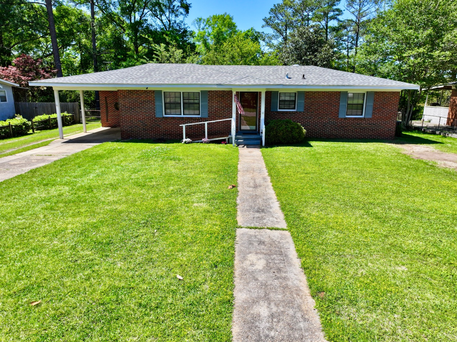 1351 Meadowbrook Lane