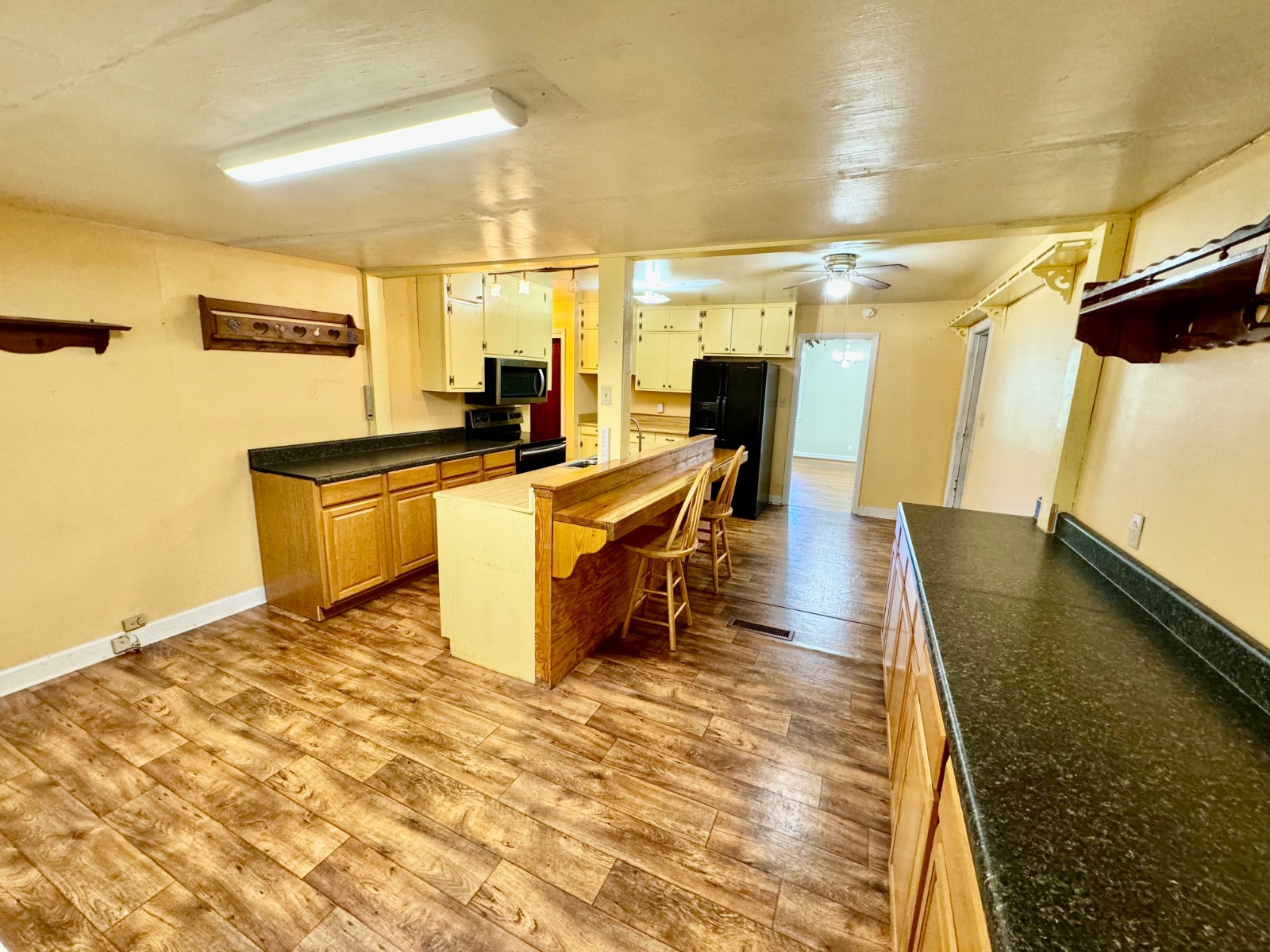 1351 Meadowbrook Lane