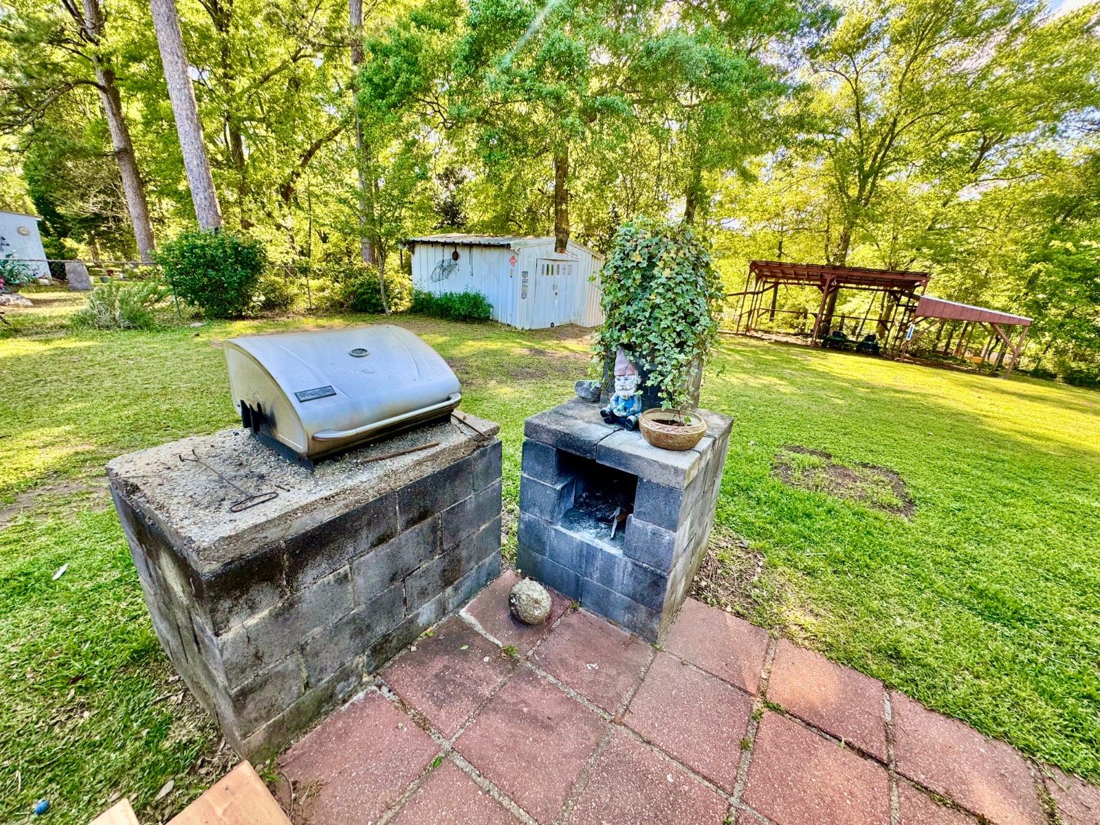 1351 Meadowbrook Lane