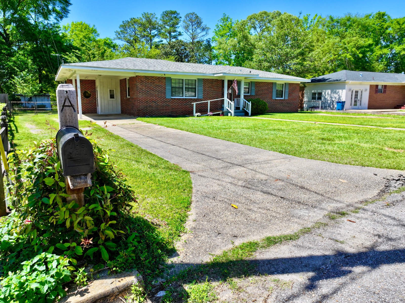 1351 Meadowbrook Lane