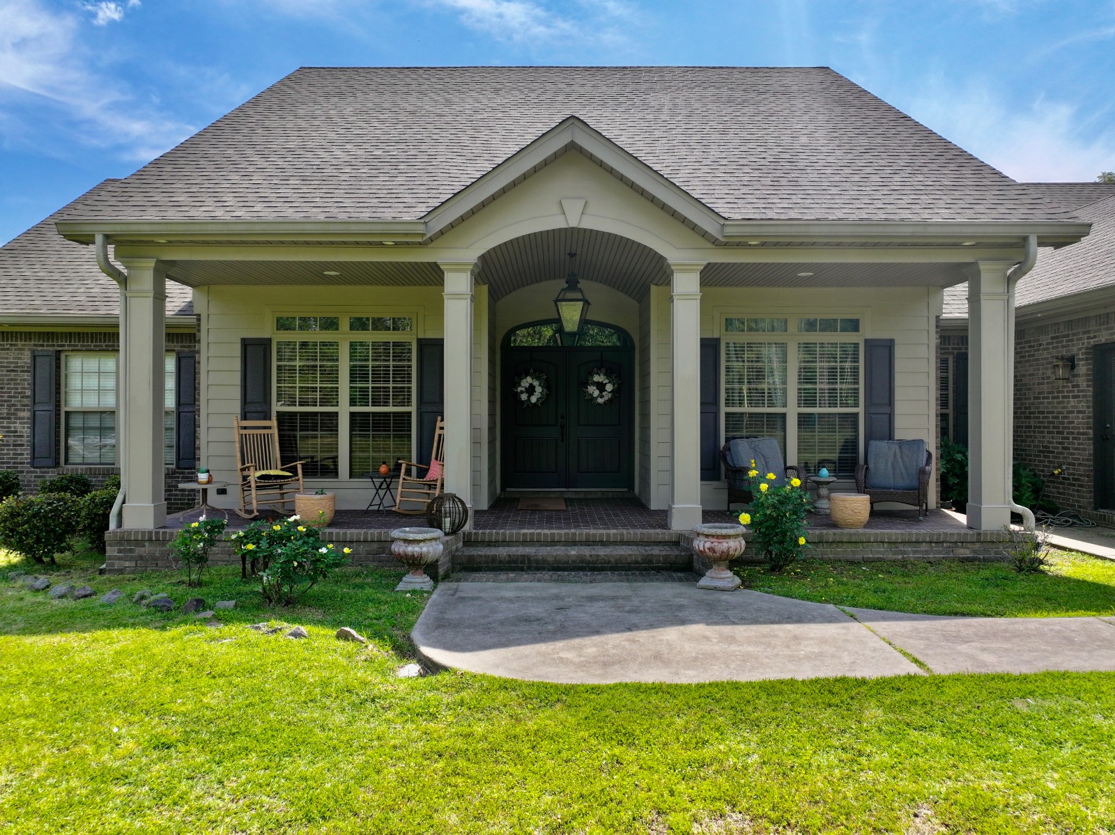 973 Arnold Drive