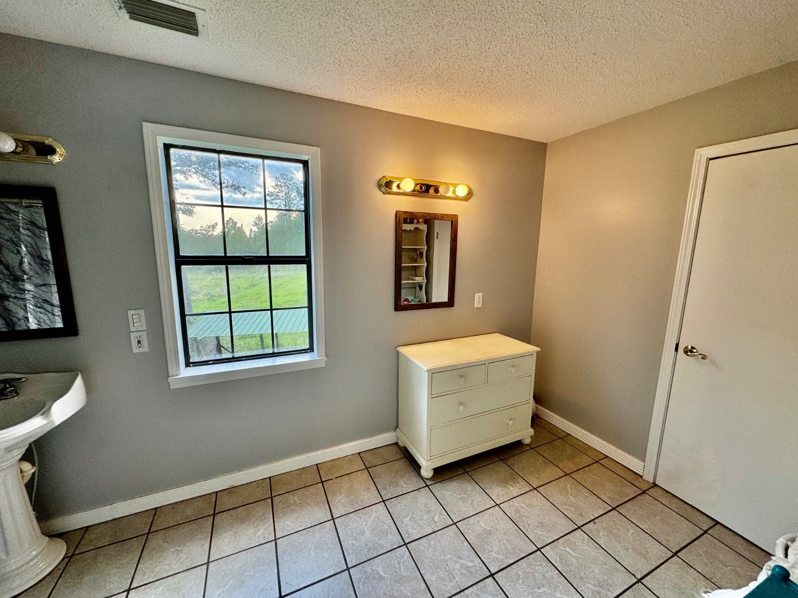 350 Hoven Springs Road