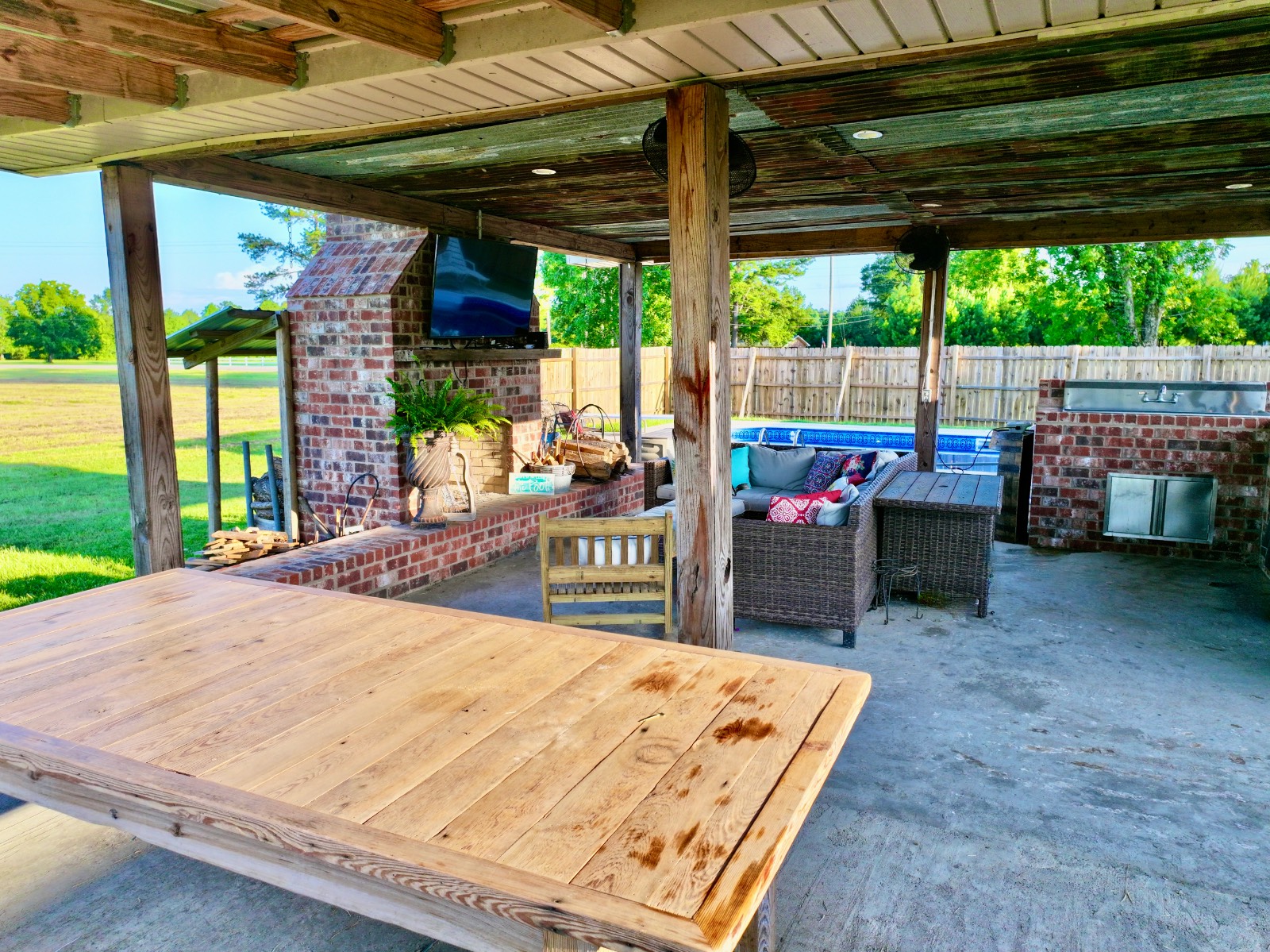 4148 Barrytown Road