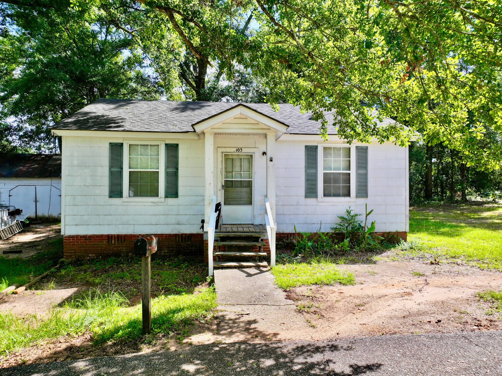 101 Finley Circle 101, 103, 105, 107