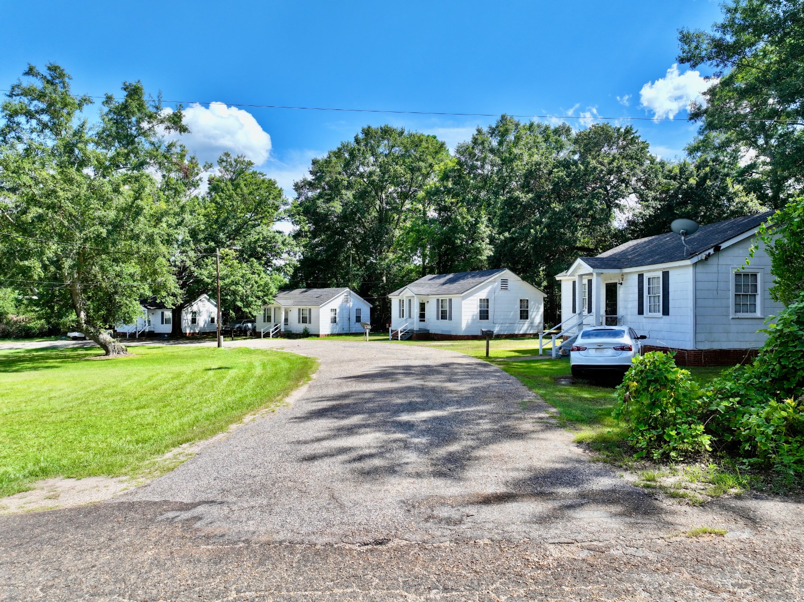 101 Finley Circle 101, 103, 105, 107