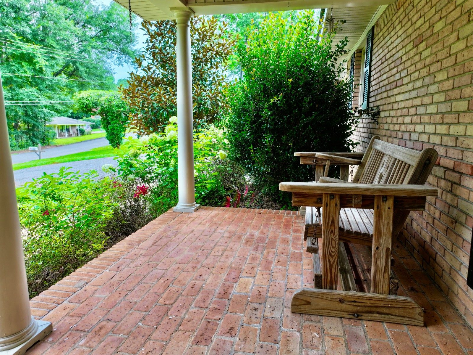 410 Edgewood Circle