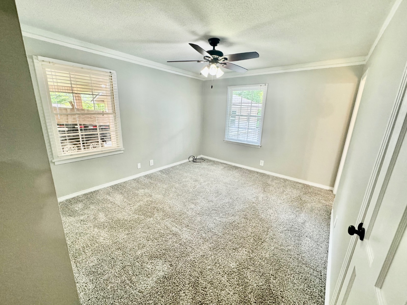 410 Edgewood Circle