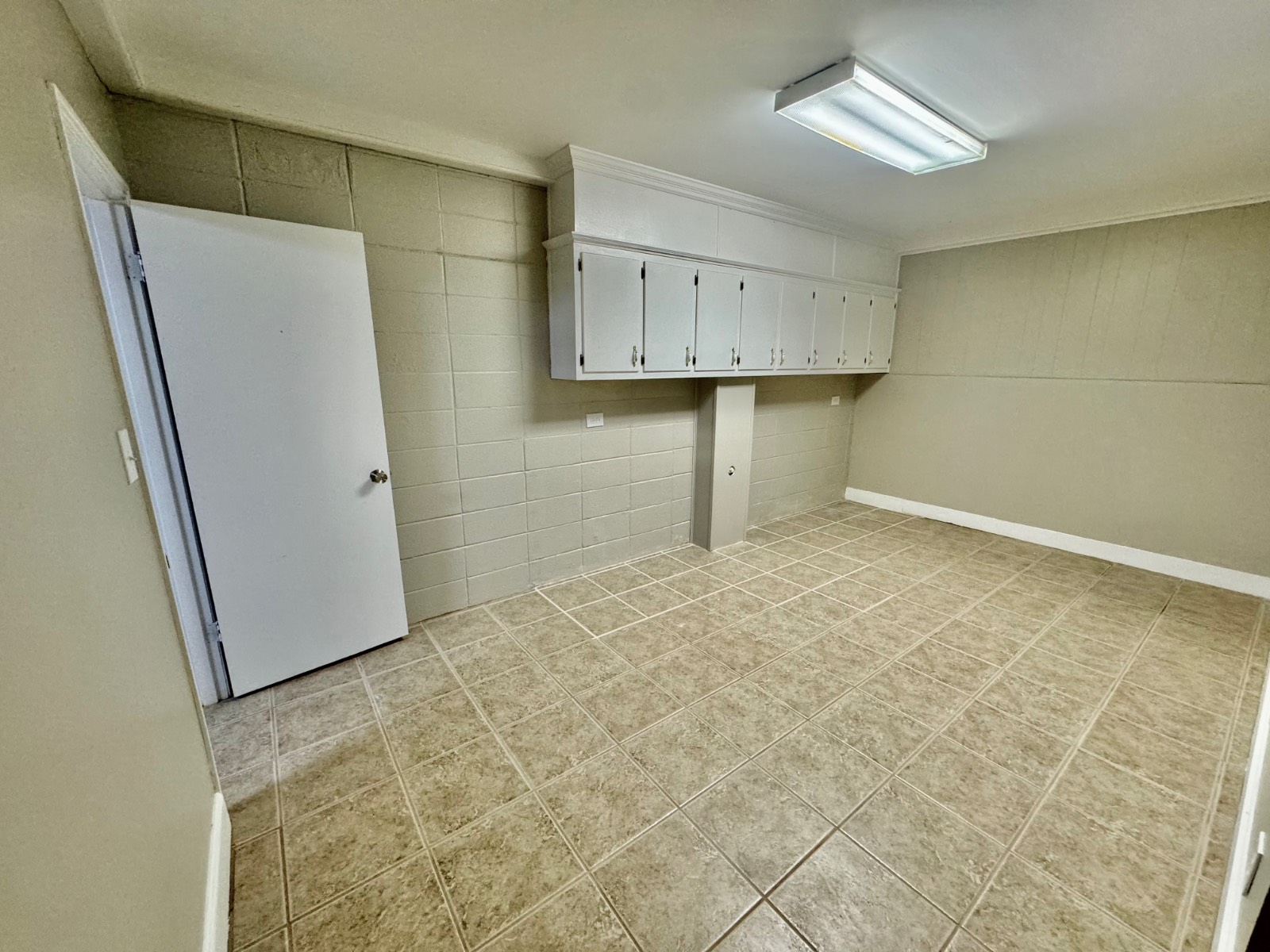 410 Edgewood Circle