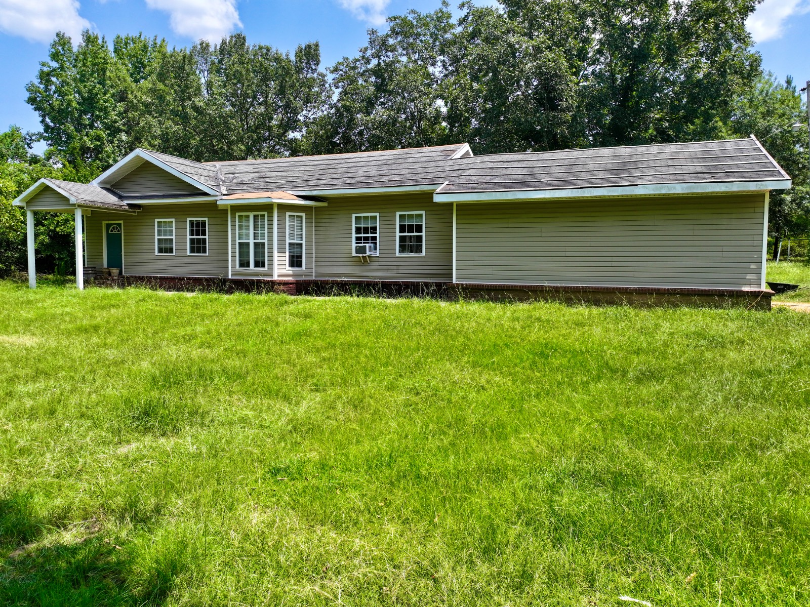 1301 Allen Walker Road