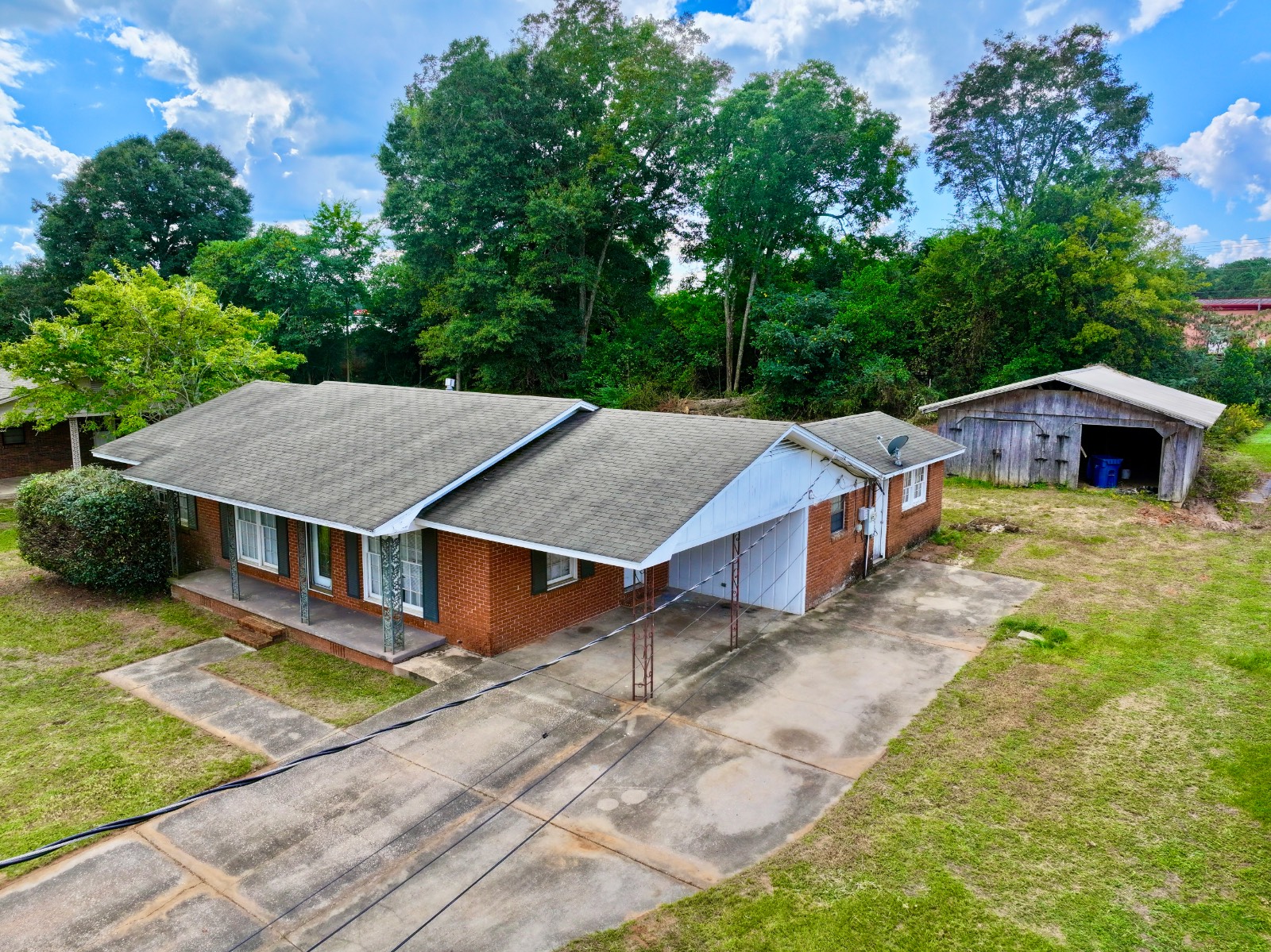112 Hillcrest Ave