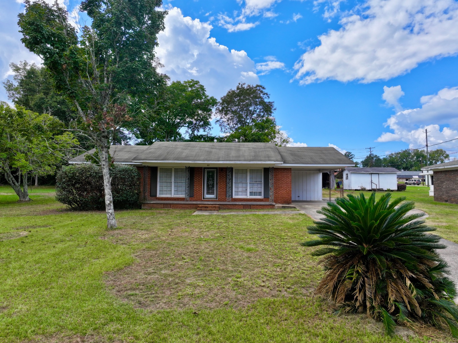 112 Hillcrest Ave