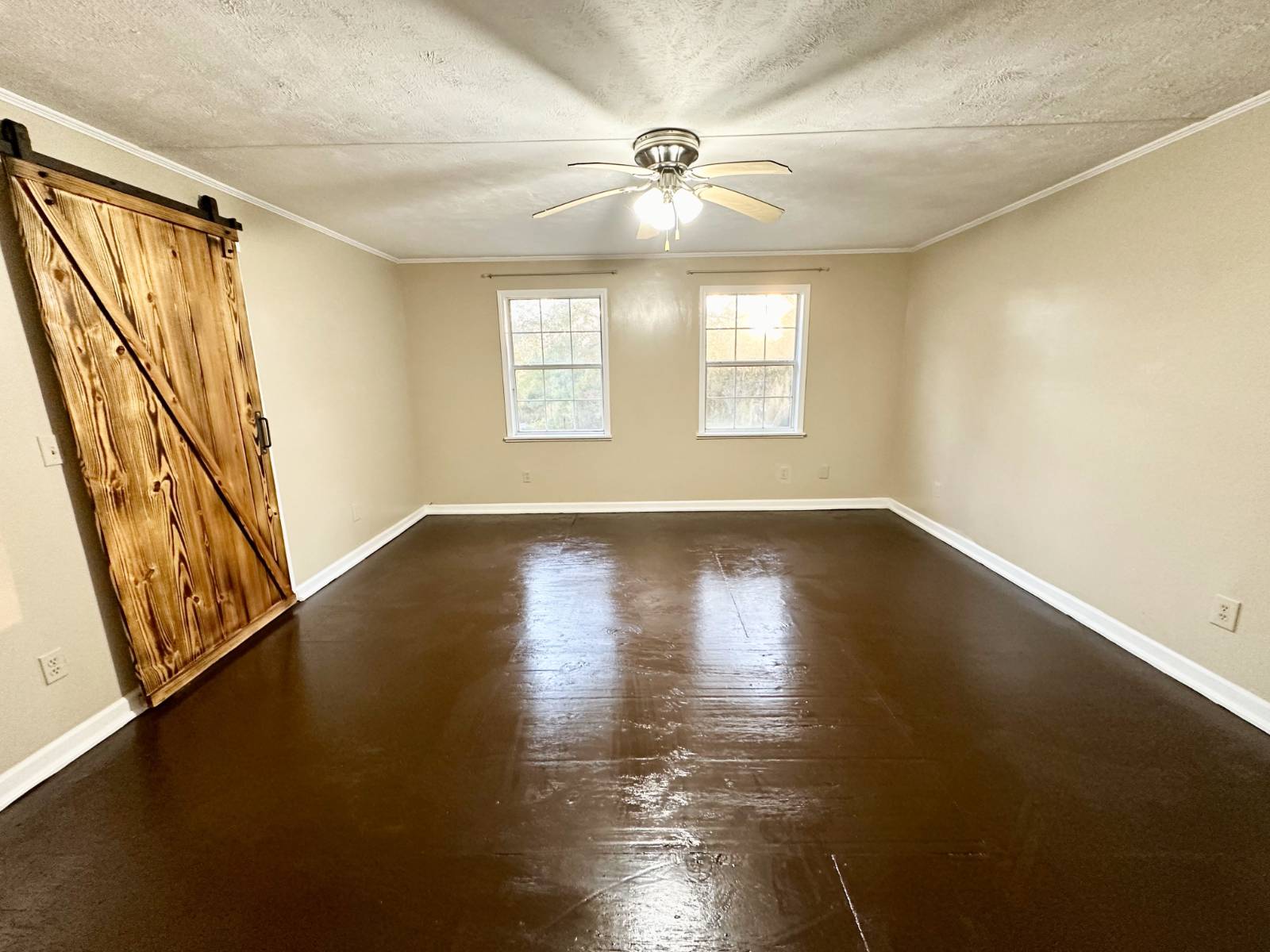 2626 Sandflat Road