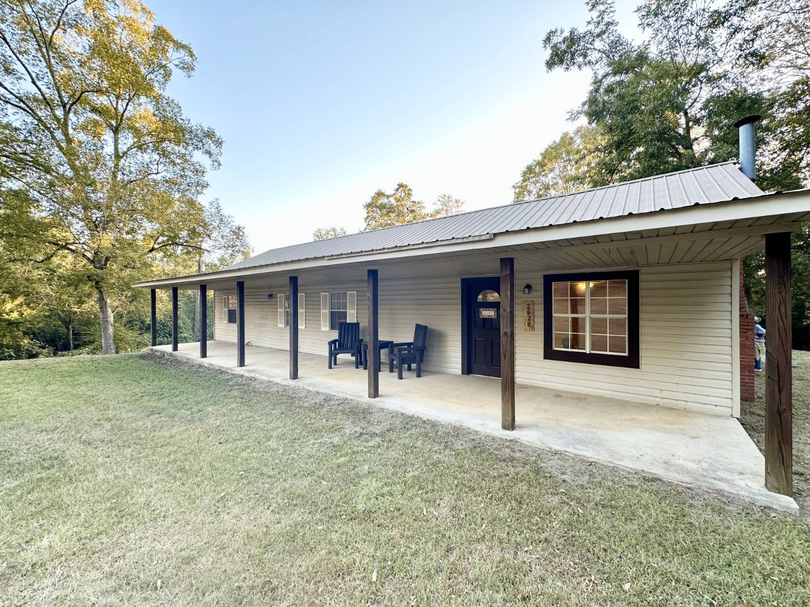 2626 Sandflat Road