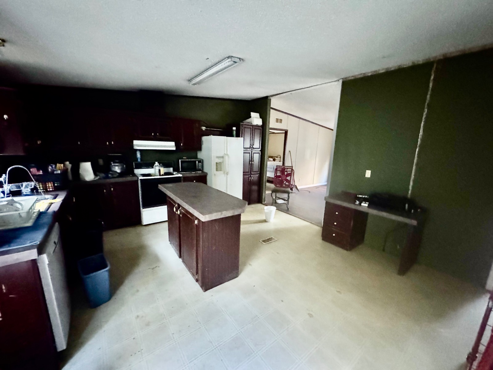 12122 Old Highway 5