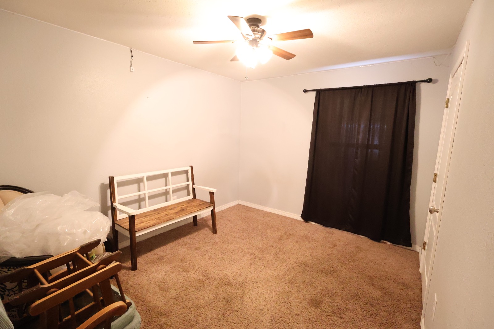 350 Cherry Ave