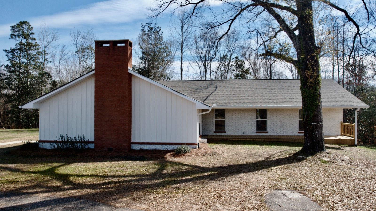 5700 Old Highway 5 North